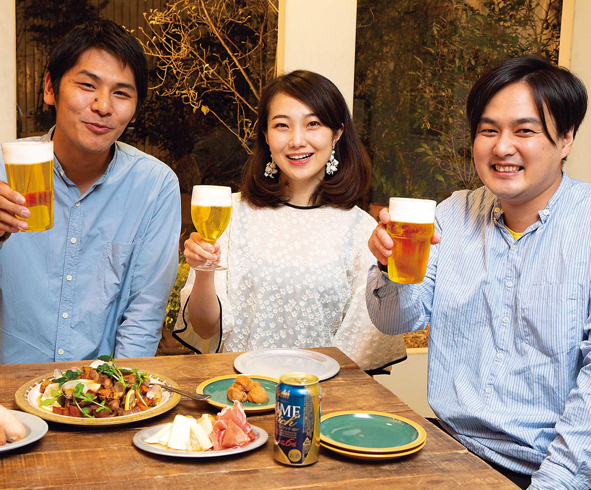 料理家の山田英季さん、ライターの崎谷実穂さん、クリエイティブプロデューサーの竹内順平さん。
