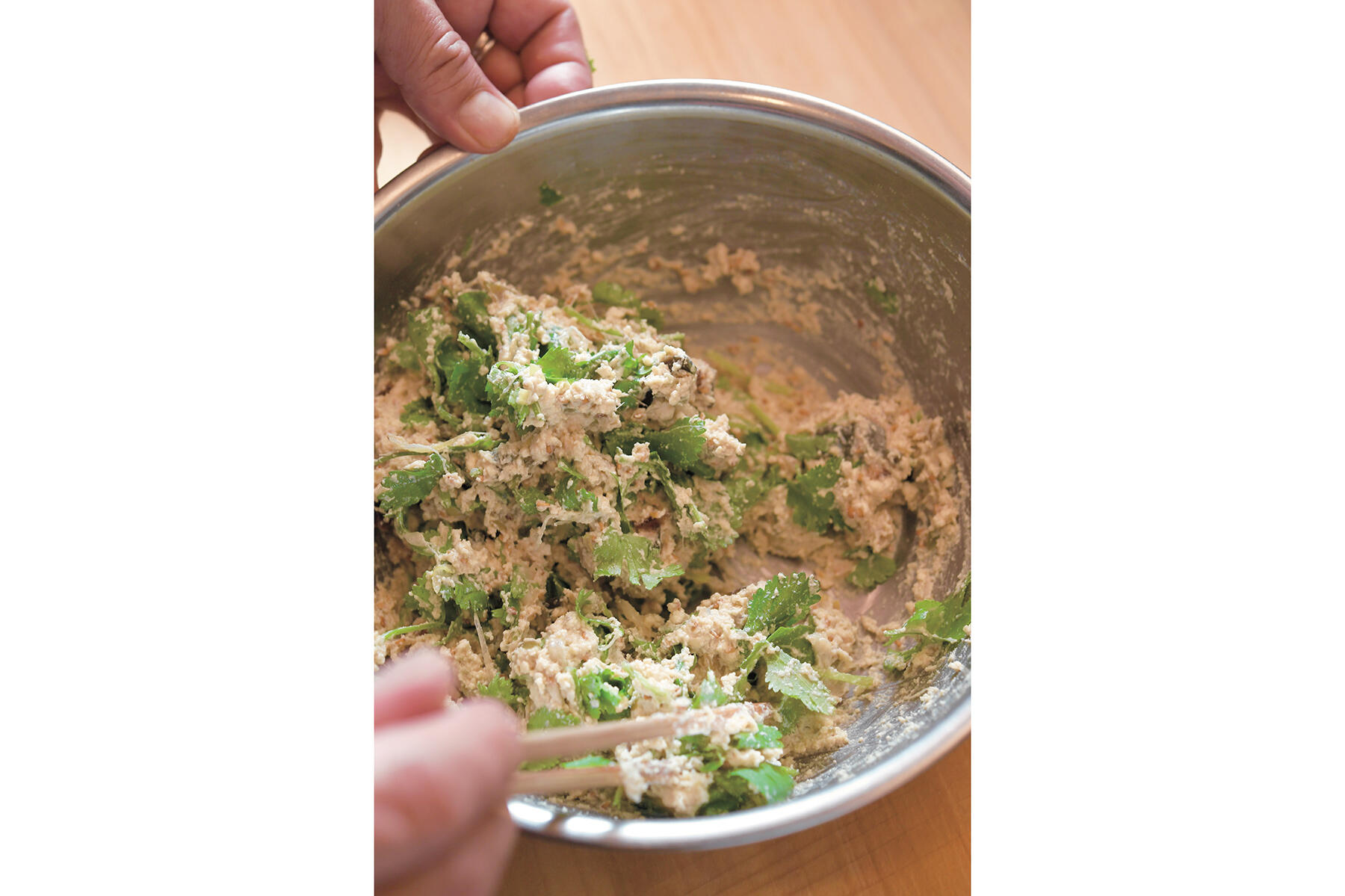 パクチーを混ぜて完成!