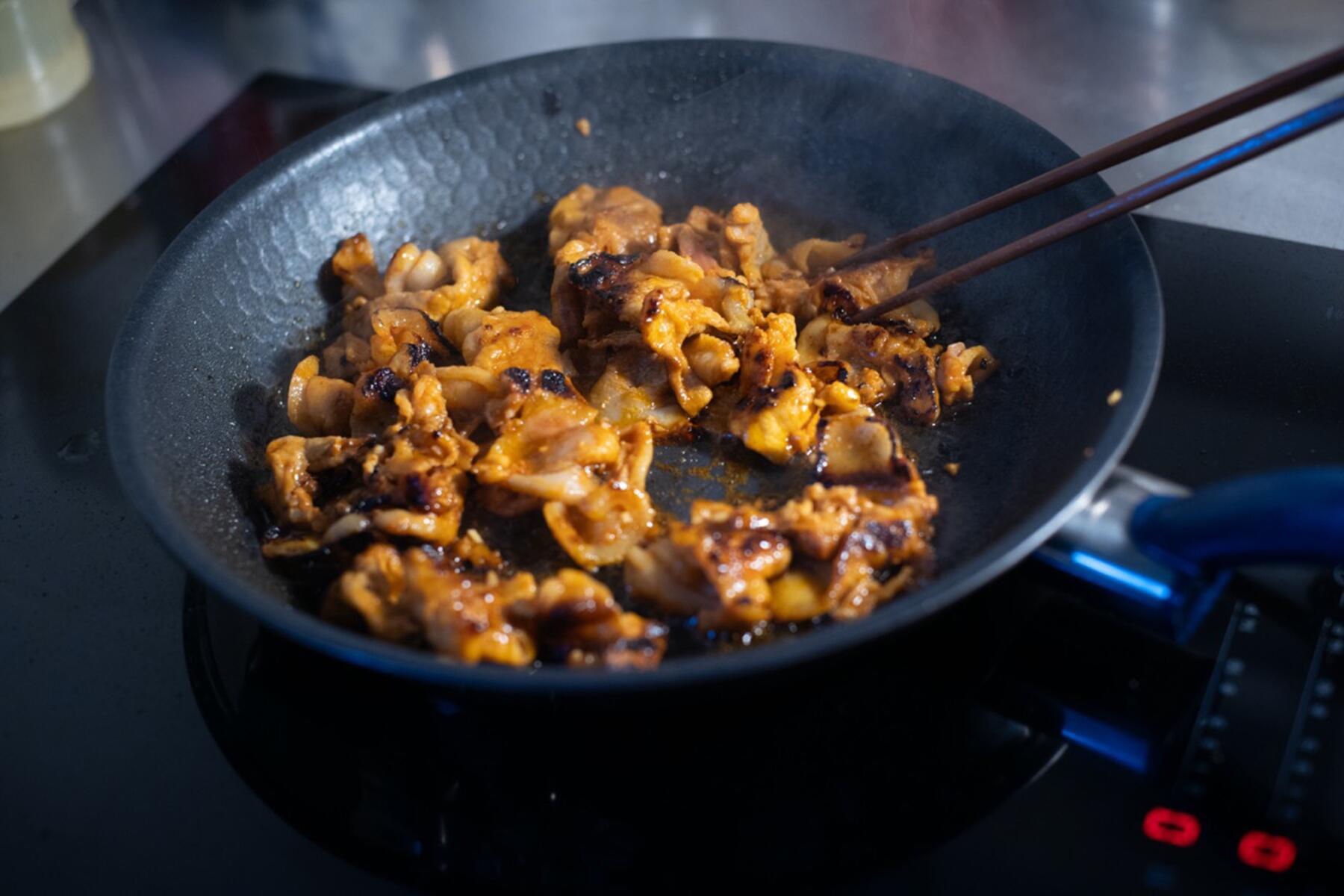 両面に薄く焦げ目をつける