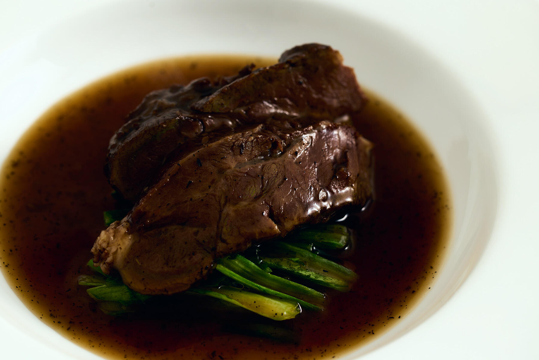 牛ホホのプーアール茶煮込み