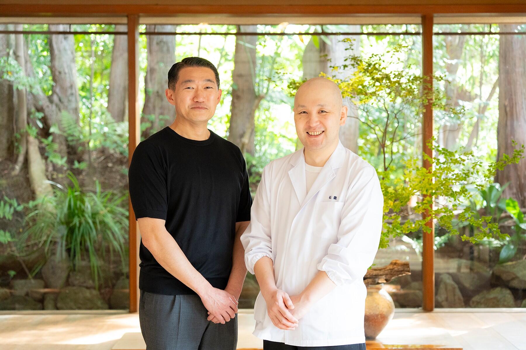 左が代表の小松秀彦さん、右は料理長の森田仁さん