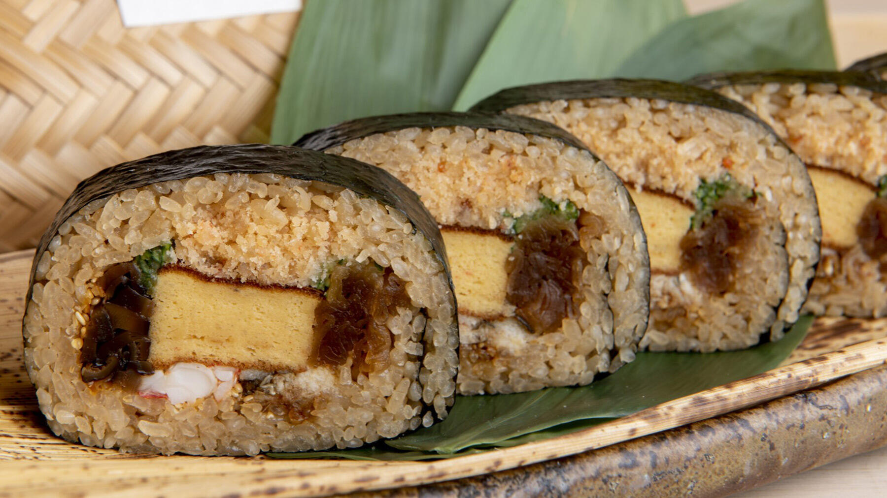 太巻（2切れ）　1,620円