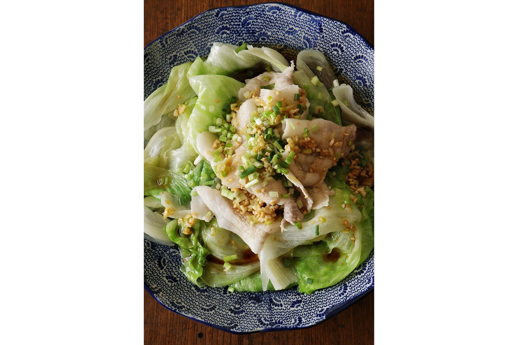 ワシワシ食べる温サラダ“豚バラ肉とレタスの油ゆで”