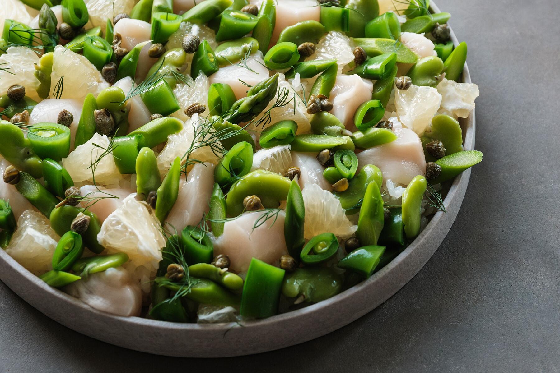 帆立とそら豆、夏みかんを使った爽やかなちらし寿司