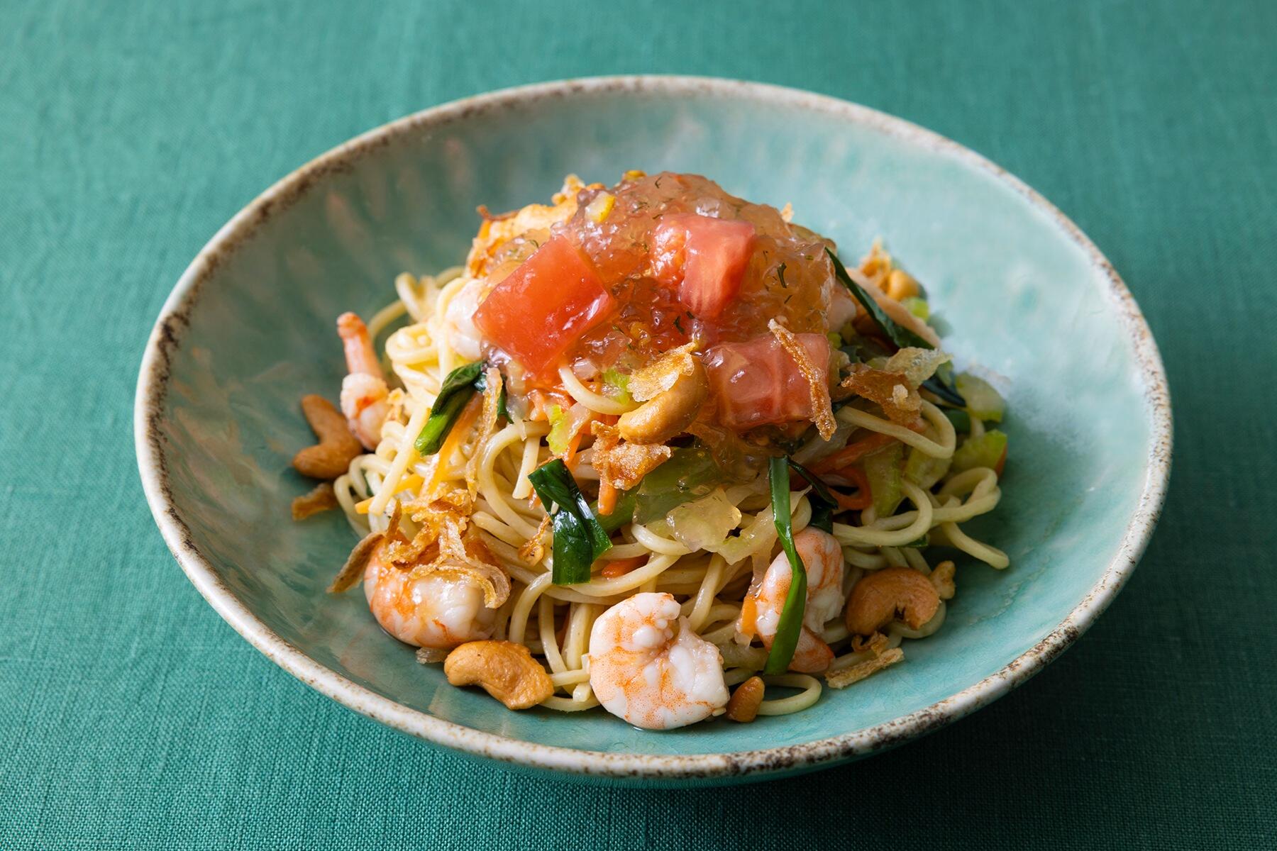 柑橘とトマトジュレで爽やかさアップ！「柑橘コク旨香味和え麺（自家製麺使用）」