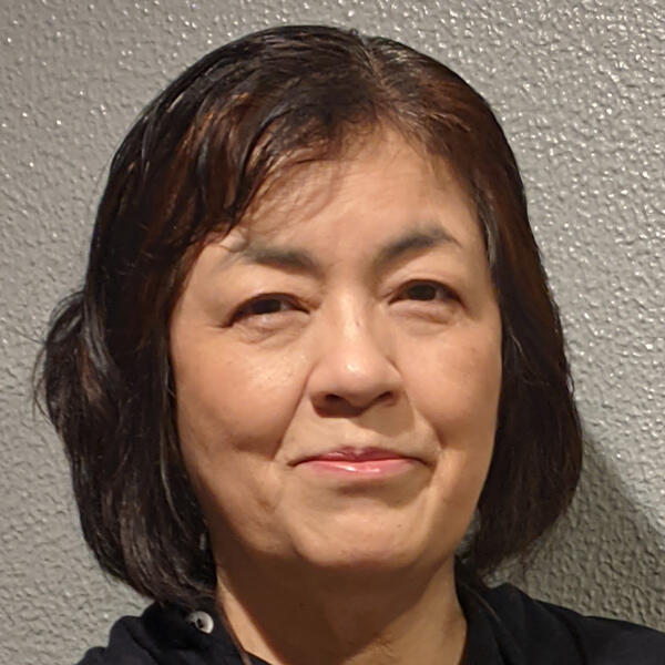 里見 美香
