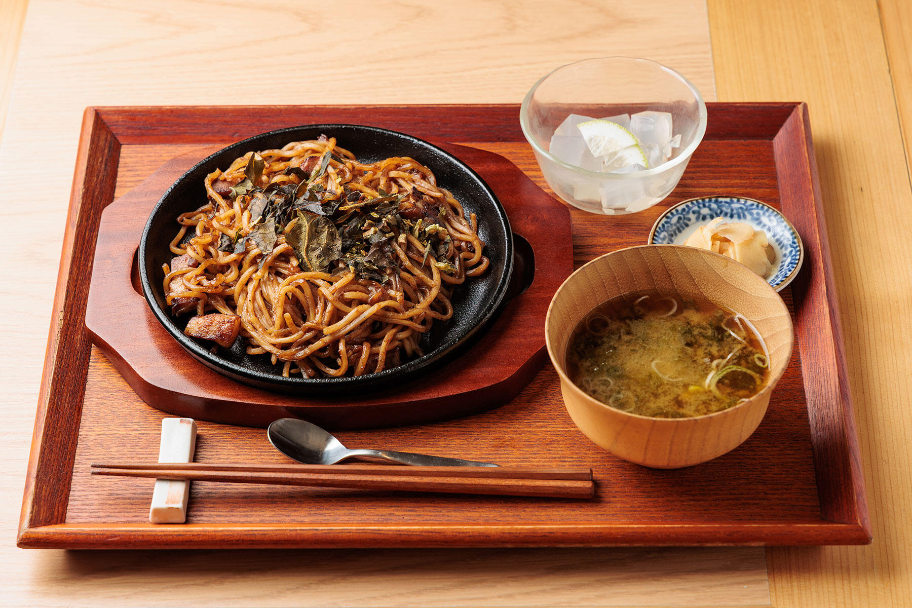 究極の焼きそば1.0定食