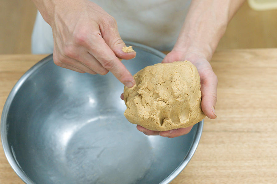 生地をまとめる