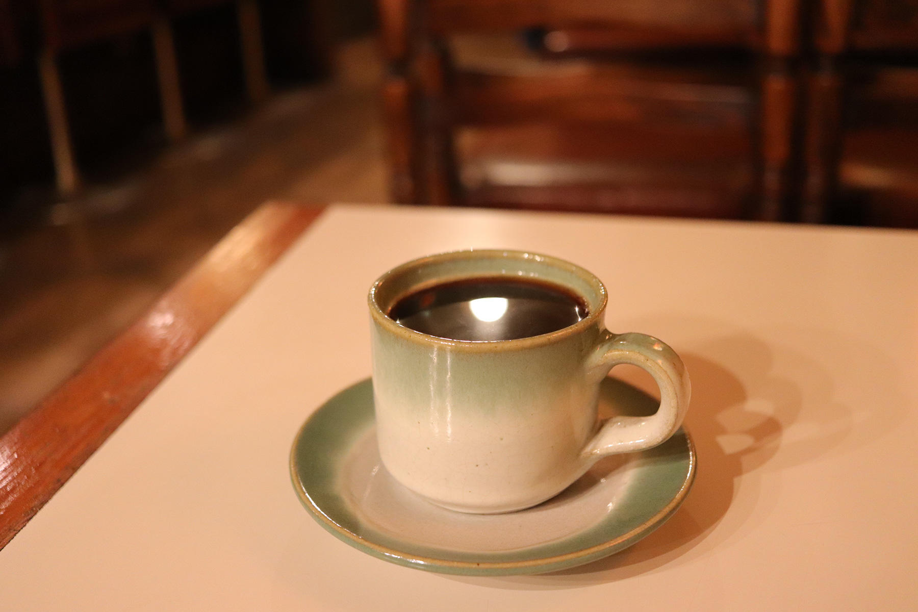 コーヒーは300円とお財布に優しい値段設定。