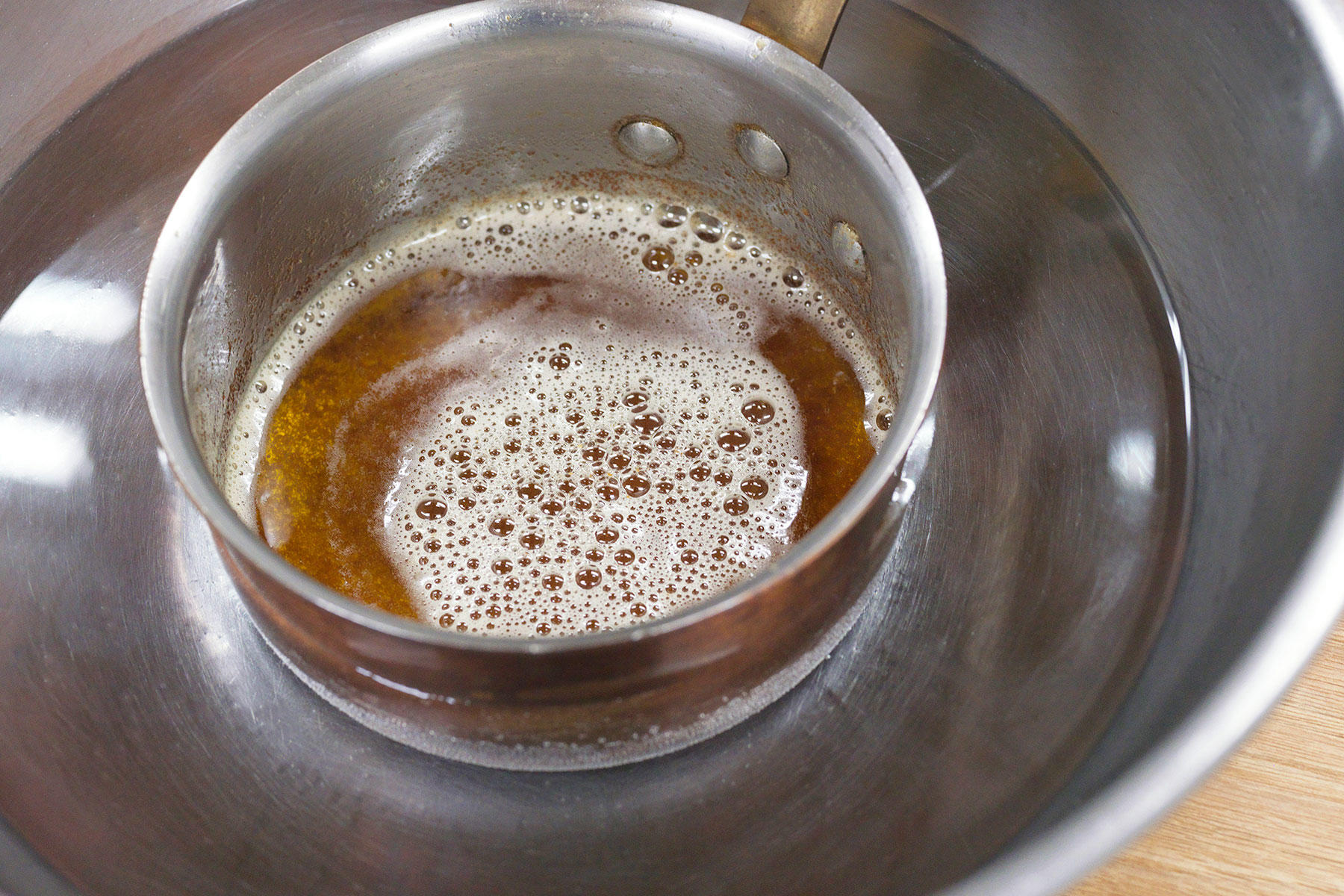 焦がしバターをつくる