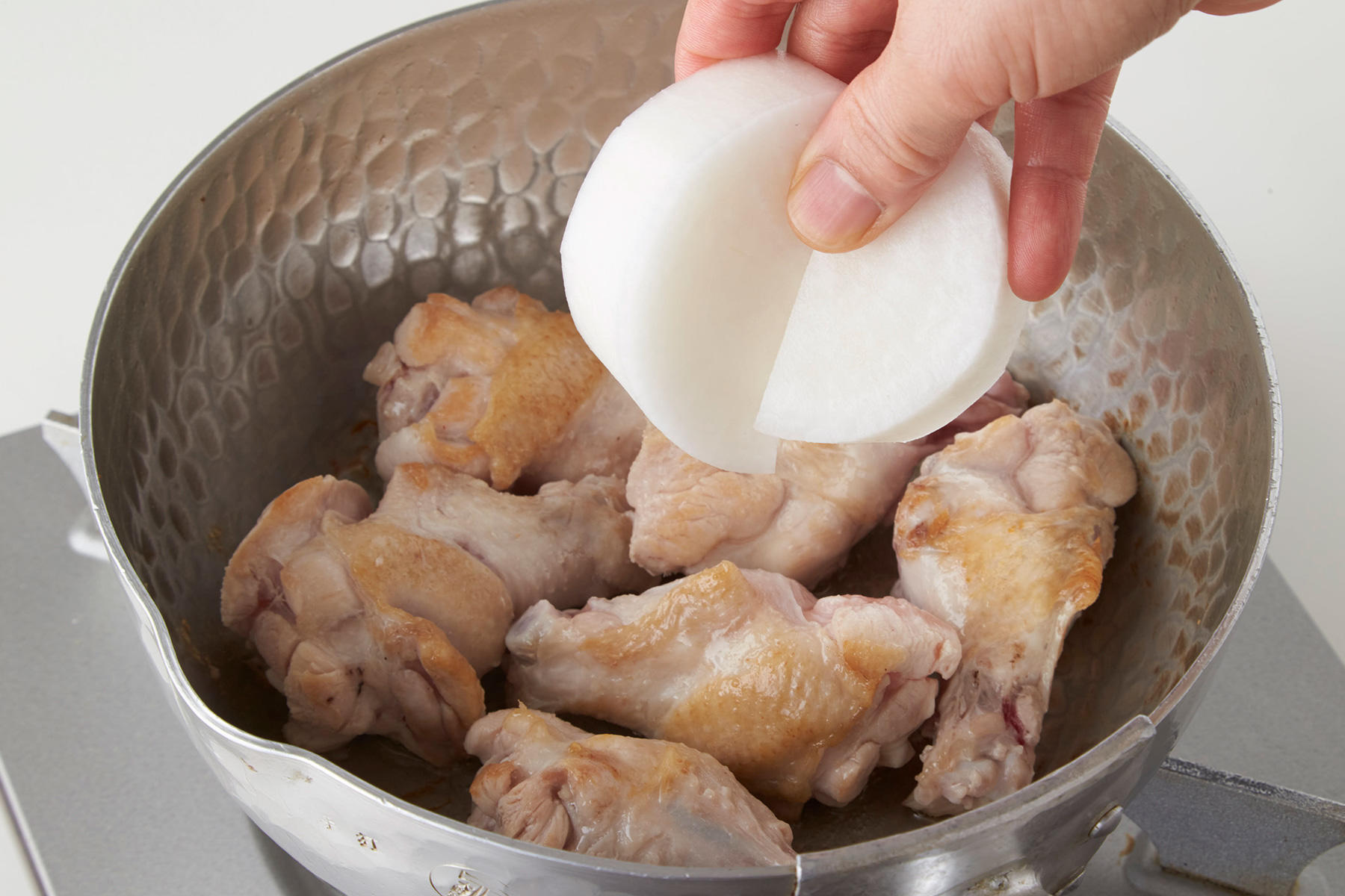 大根を加える。