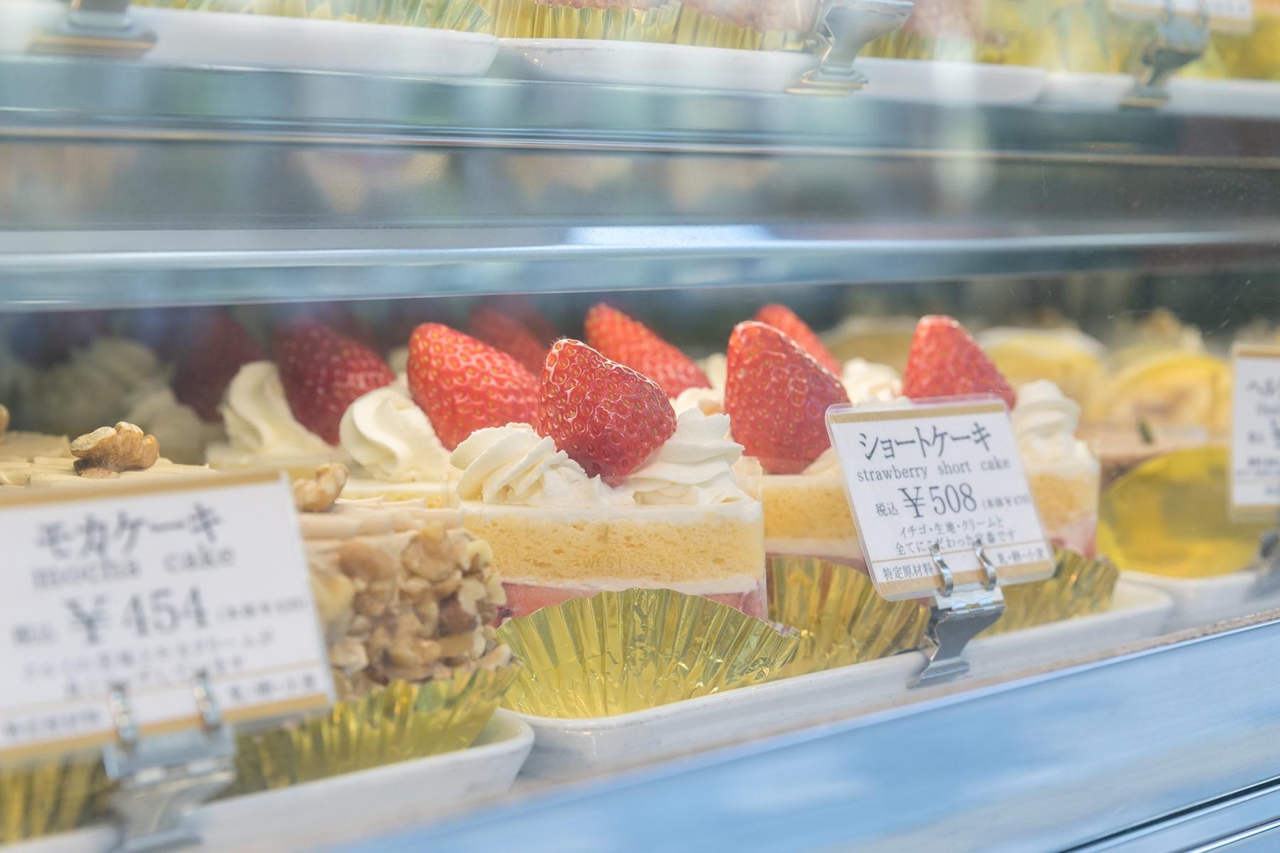 ケーキのショーケース