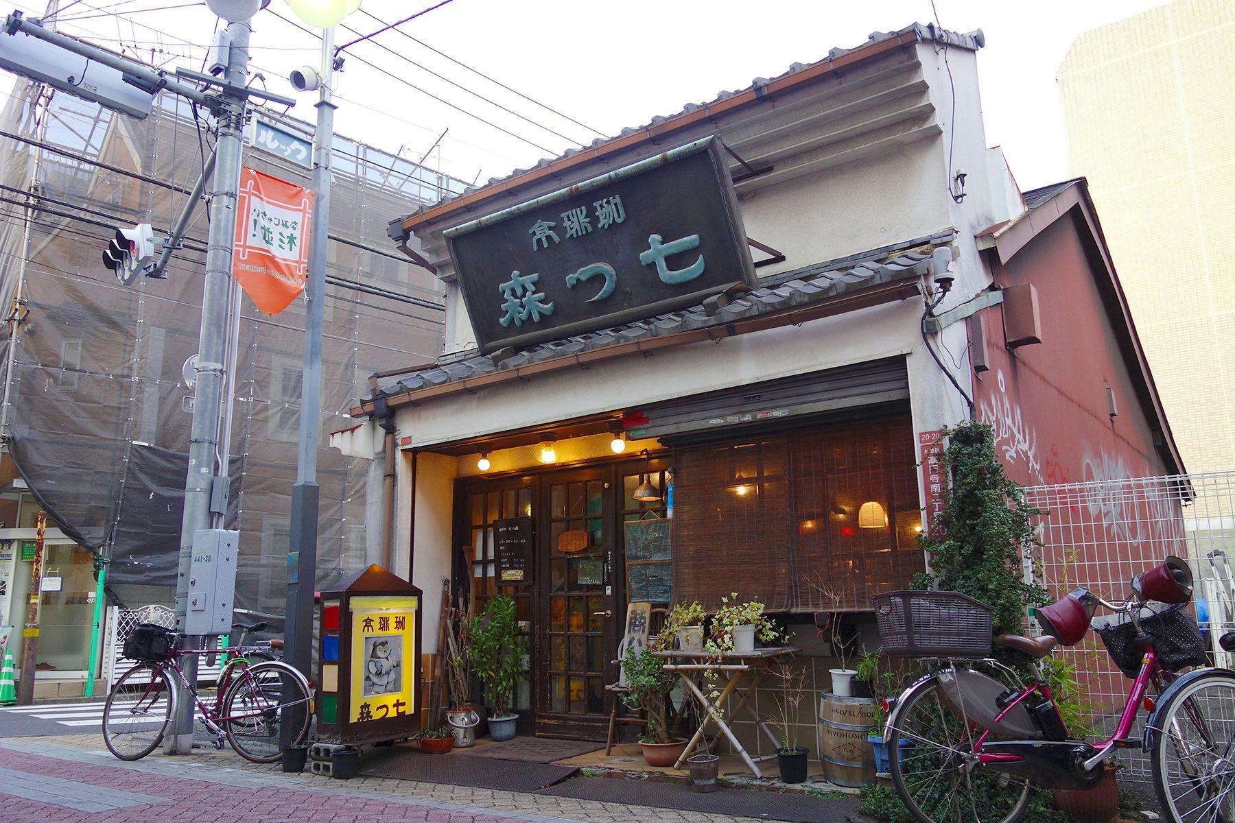 店名からして素敵。宮沢賢治ですね。こういう喫茶店があるかどうかで街の印象も変わります。