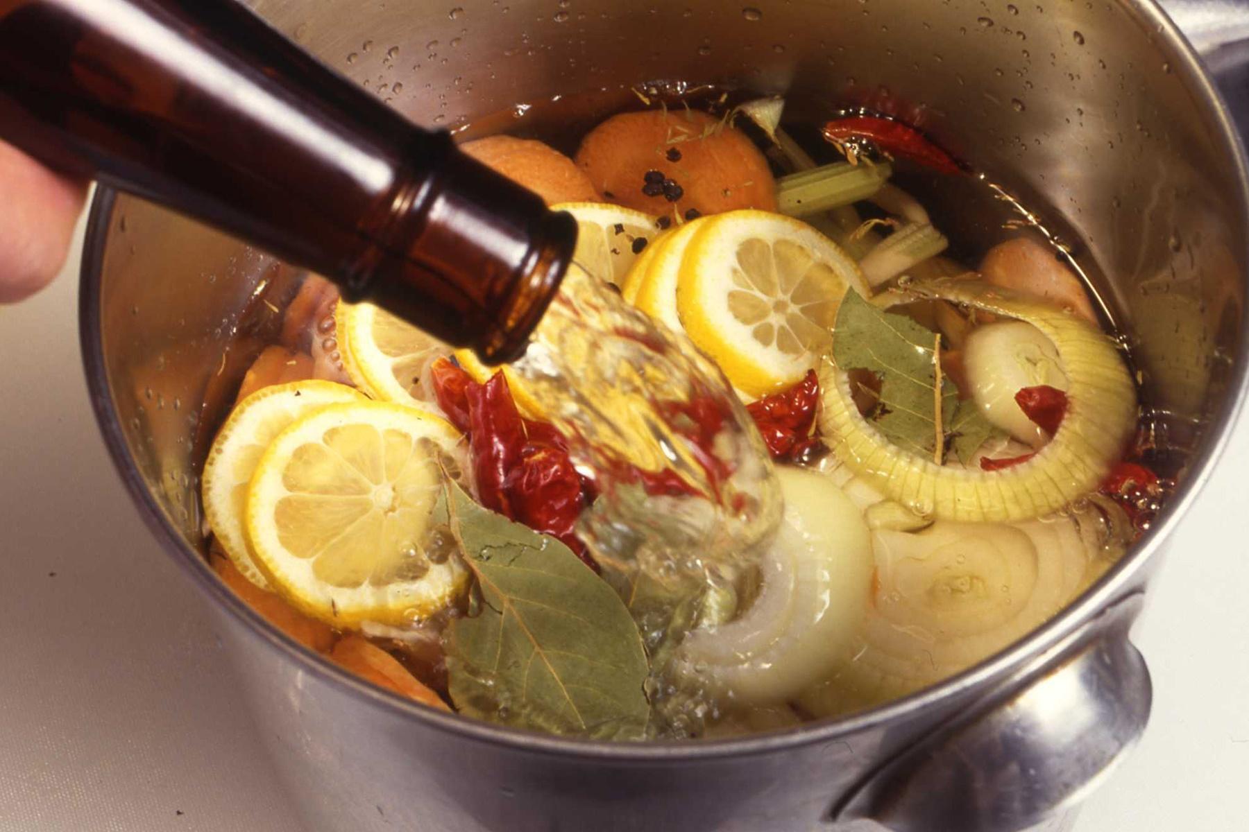 ニシン以外の材料を合わせて12時間ねかせる。