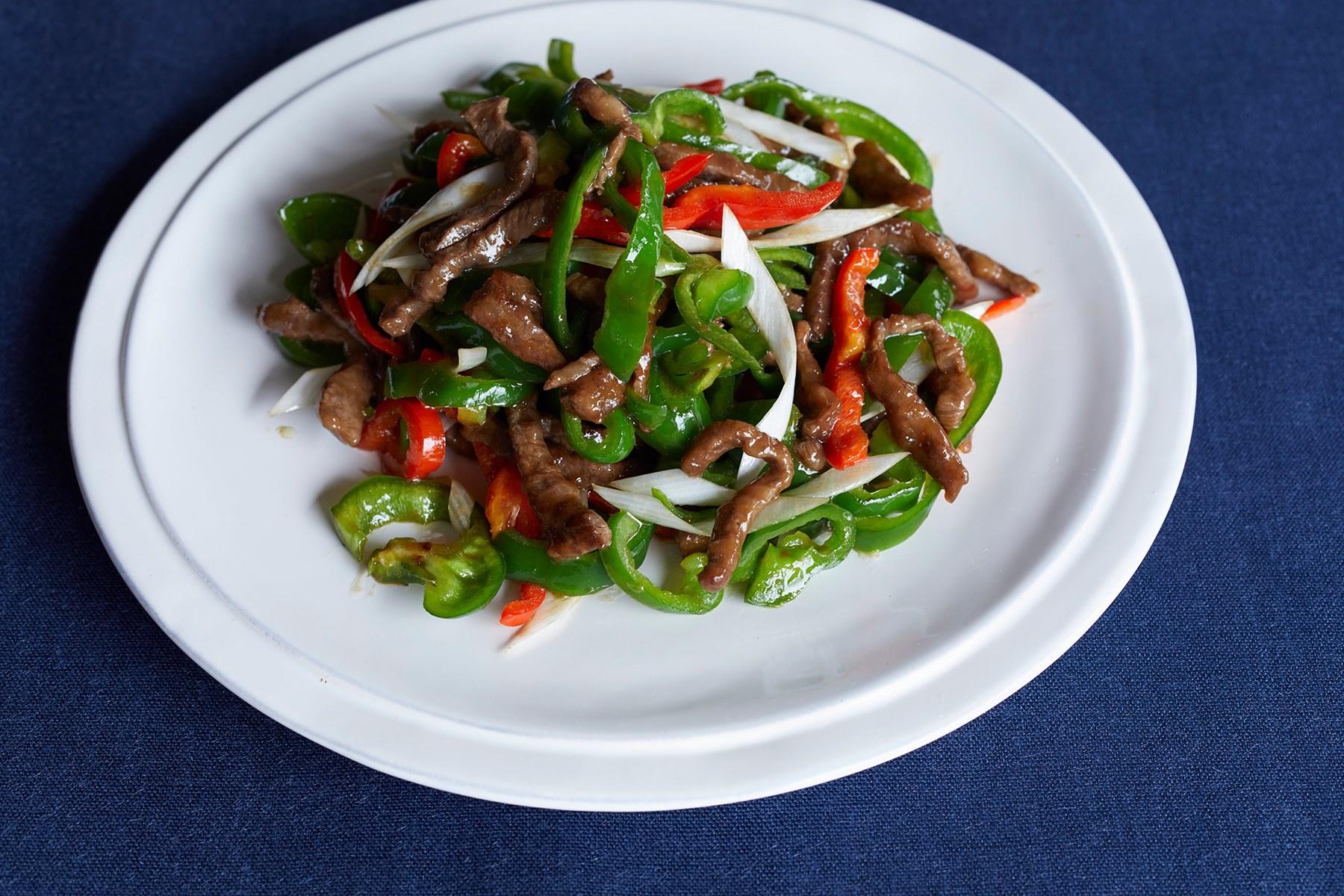 青椒牛肉絲(チンジャオロースー)