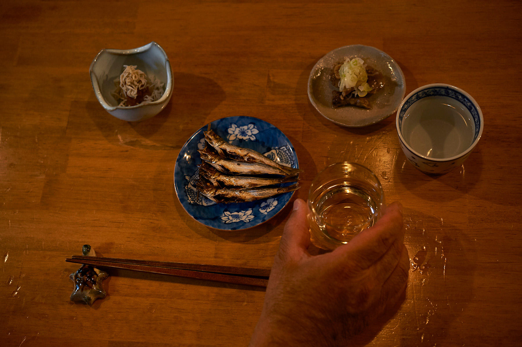 小鉢のうるめいわし、青唐のしらすおろし、魚の肝煮