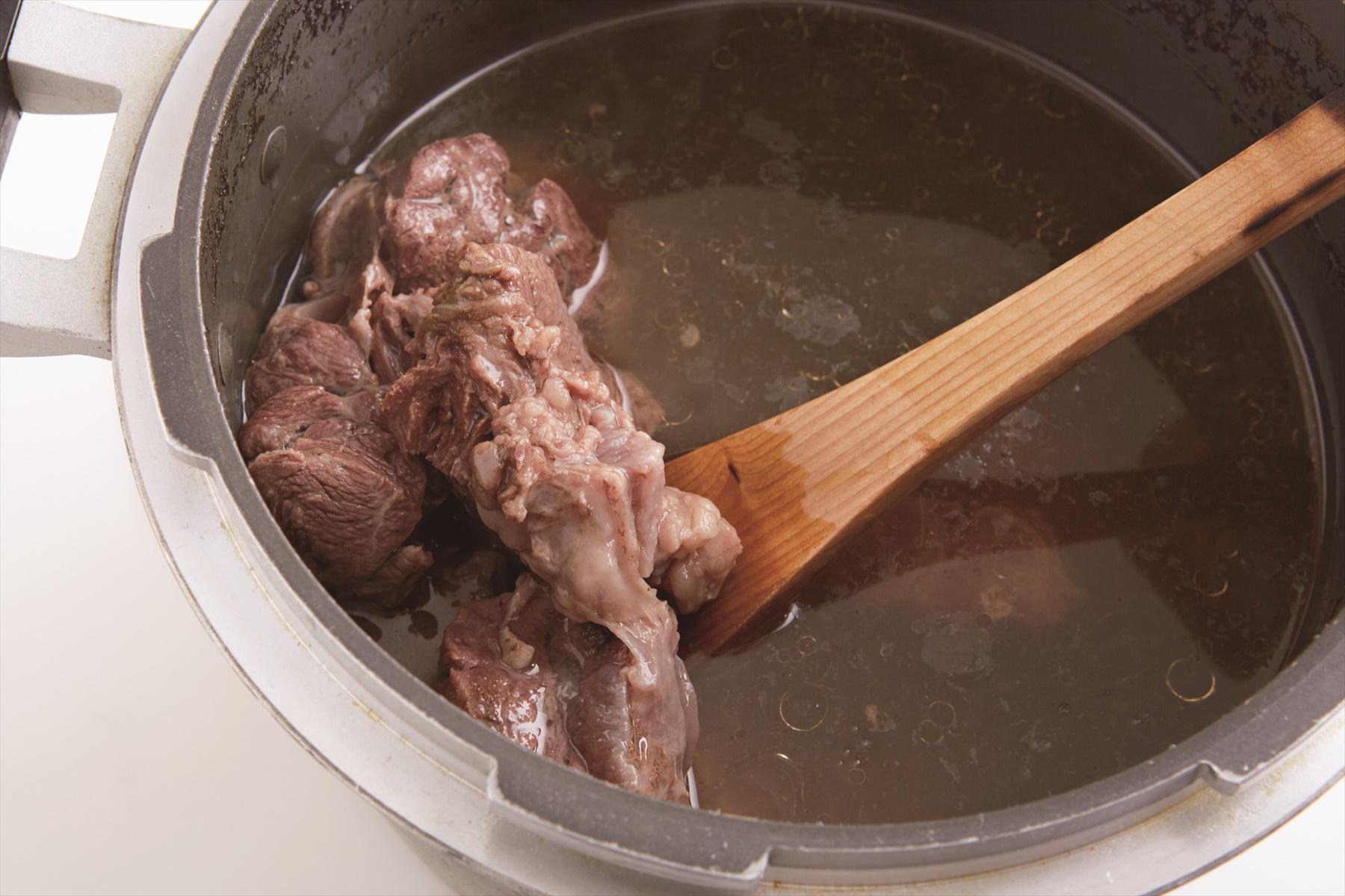 煮汁もにごらず、旨味はあるのにあと味はスッキリ！