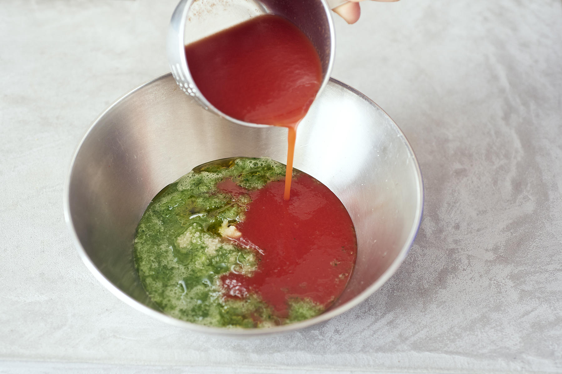 ボウルで合わせる