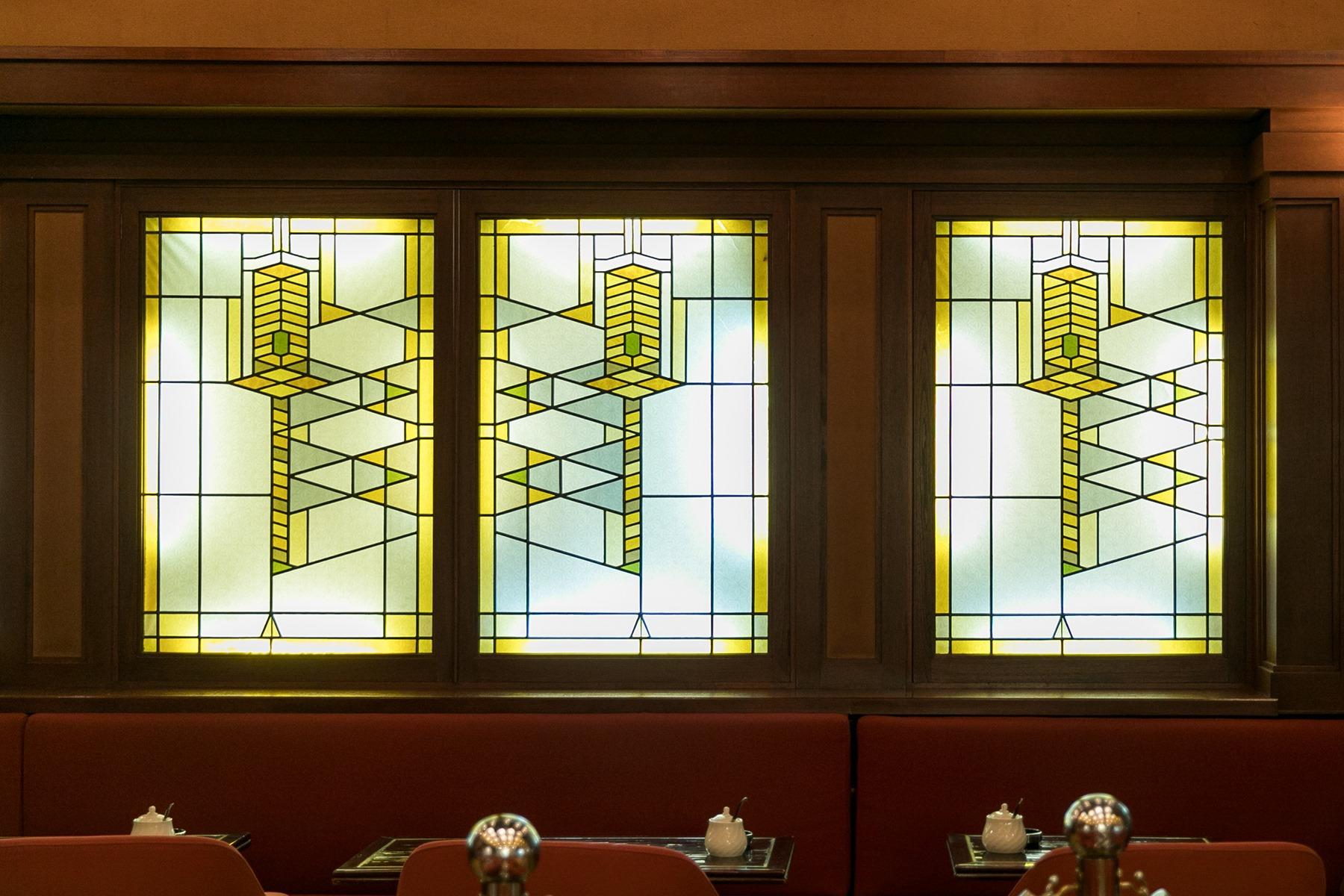 ステンドグラス