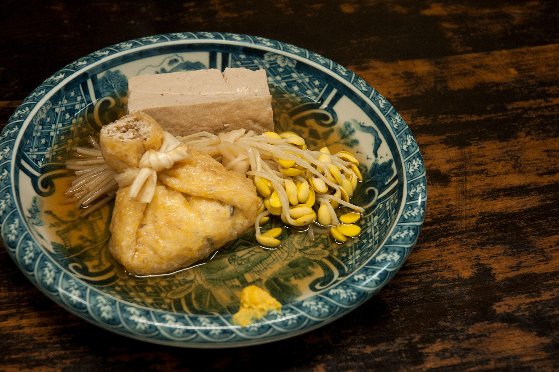 豆腐、おやし、餅巾着