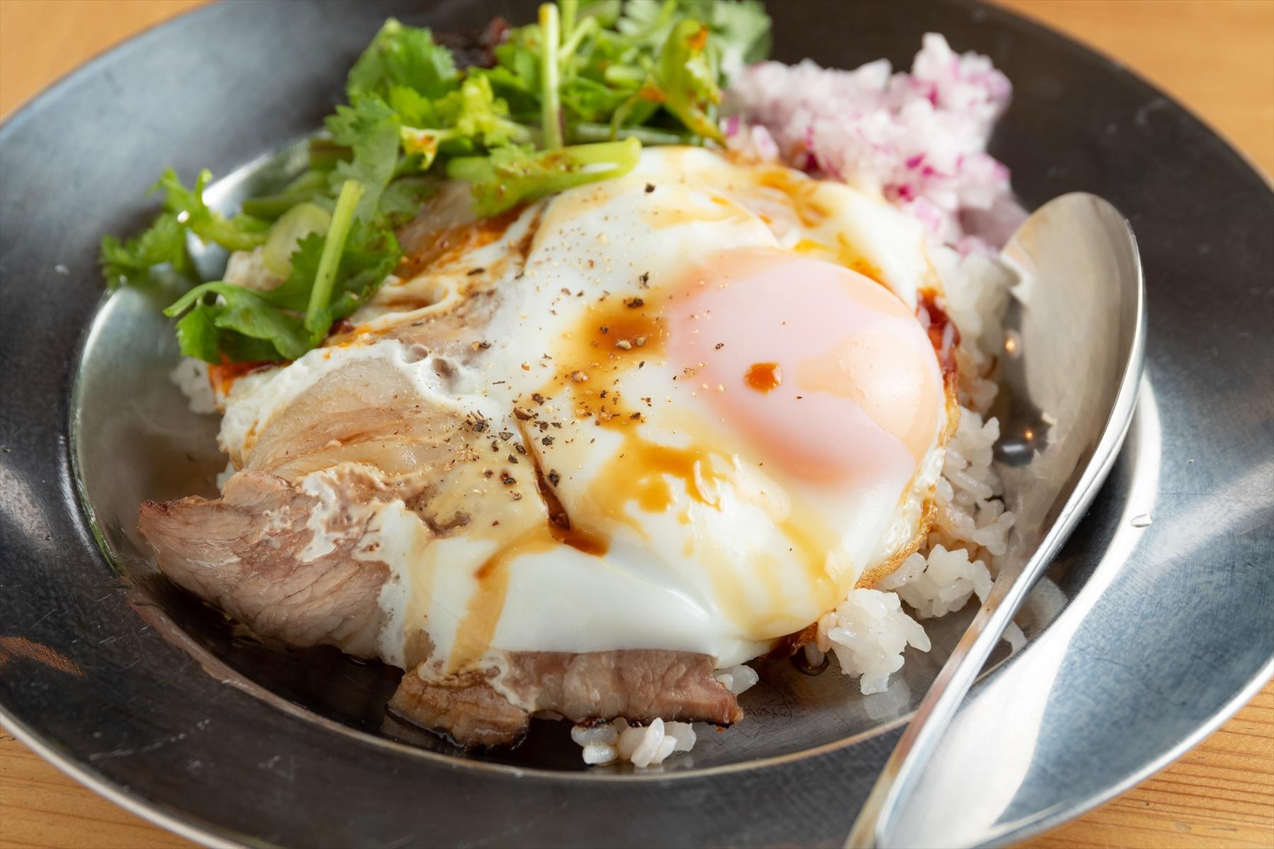 チャーシューエッグライス