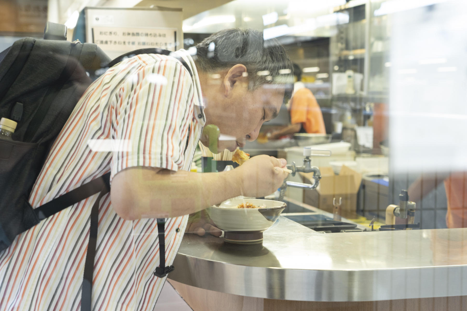 食べる石原さん