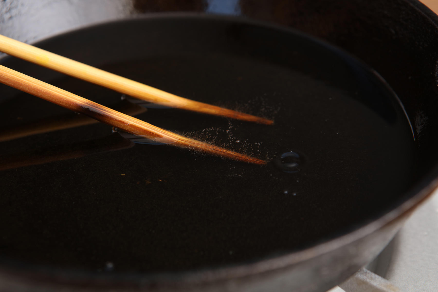 さつまいもを再び揚げる