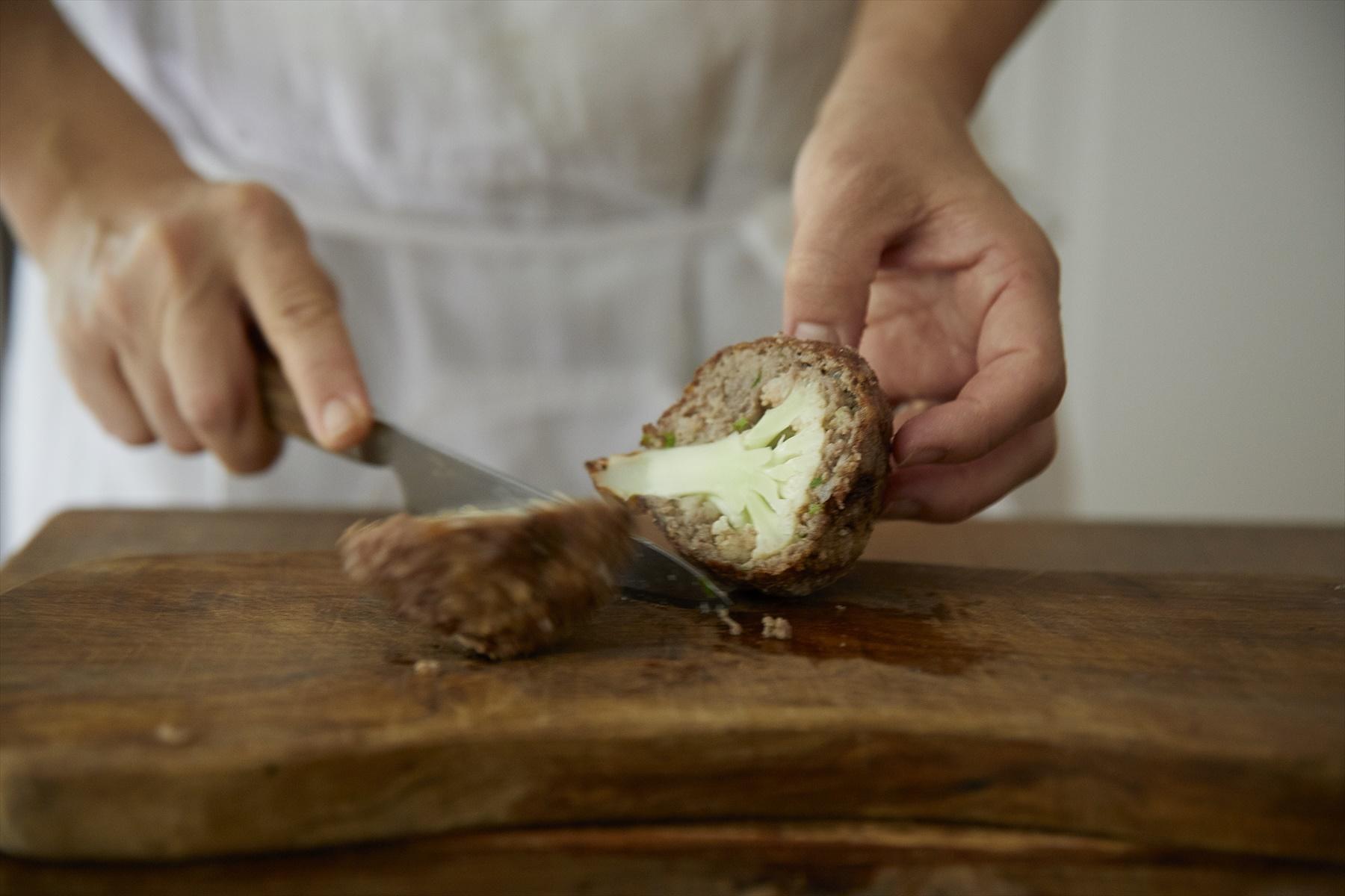 カリフラワー爆弾肉団子