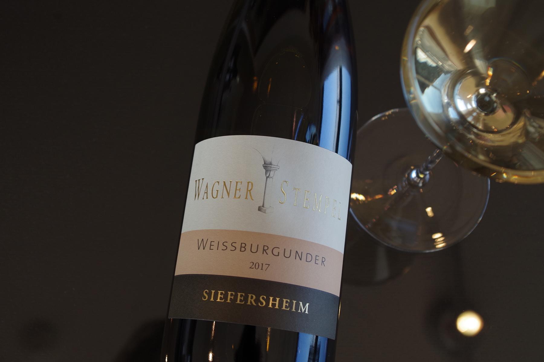 シュテンペル「ジーファースハイム　ヴァイスブルグンダー」2017年。