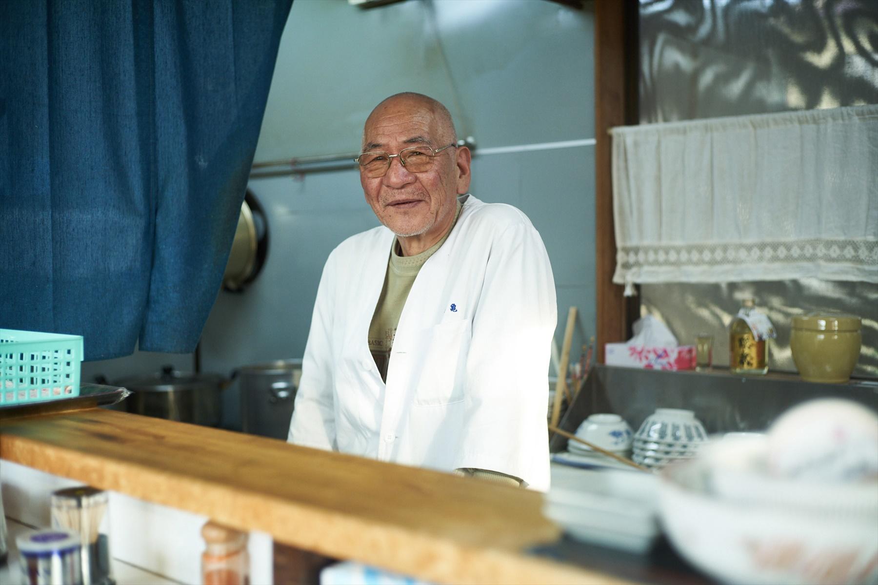 「中華そば 鶴亀」店主・井上重正さん