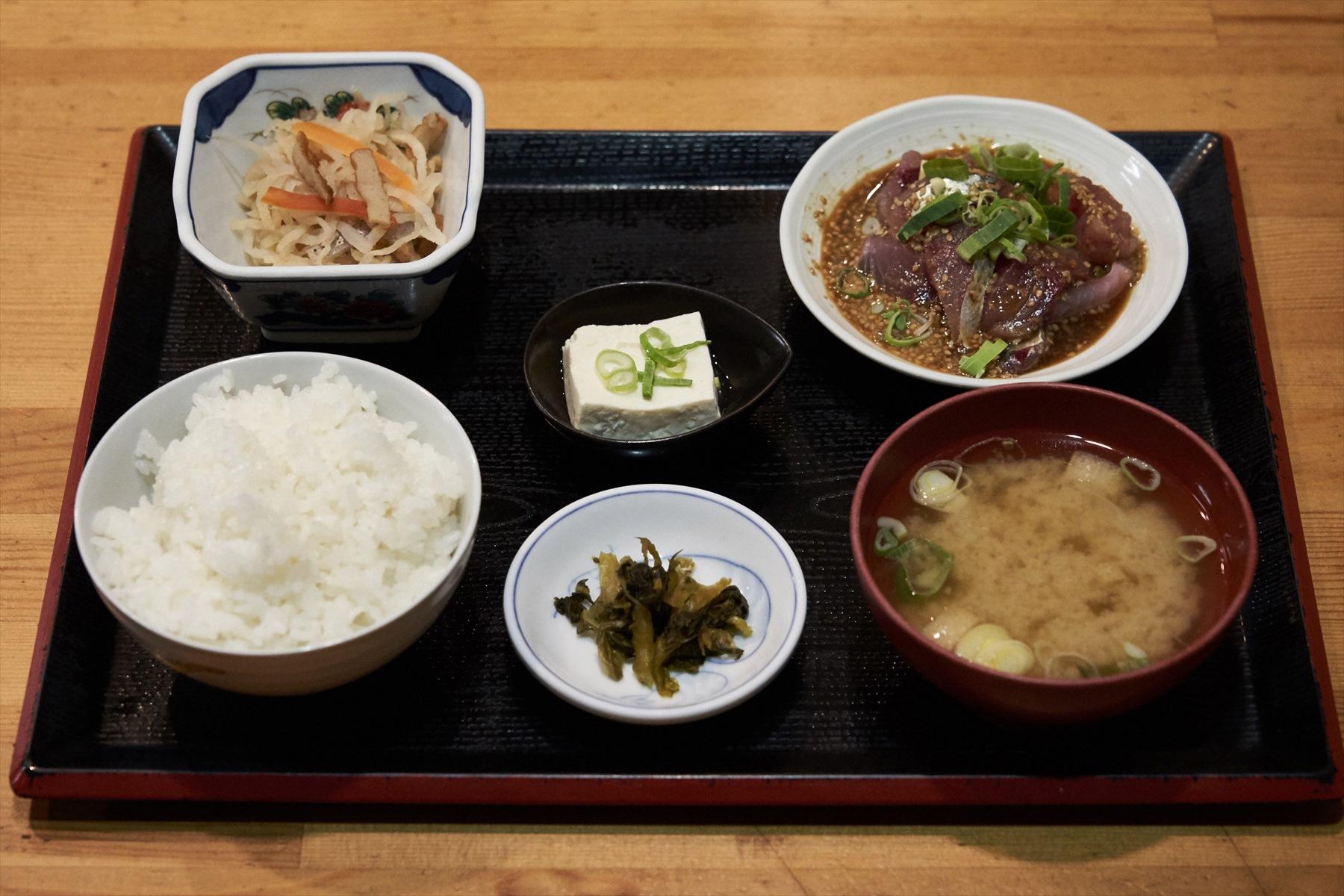 福岡のソウルフード ごまさば丼は新鮮なうちにパクり 飛んでいきたい うまい旅 公式 Dancyu ダンチュウ