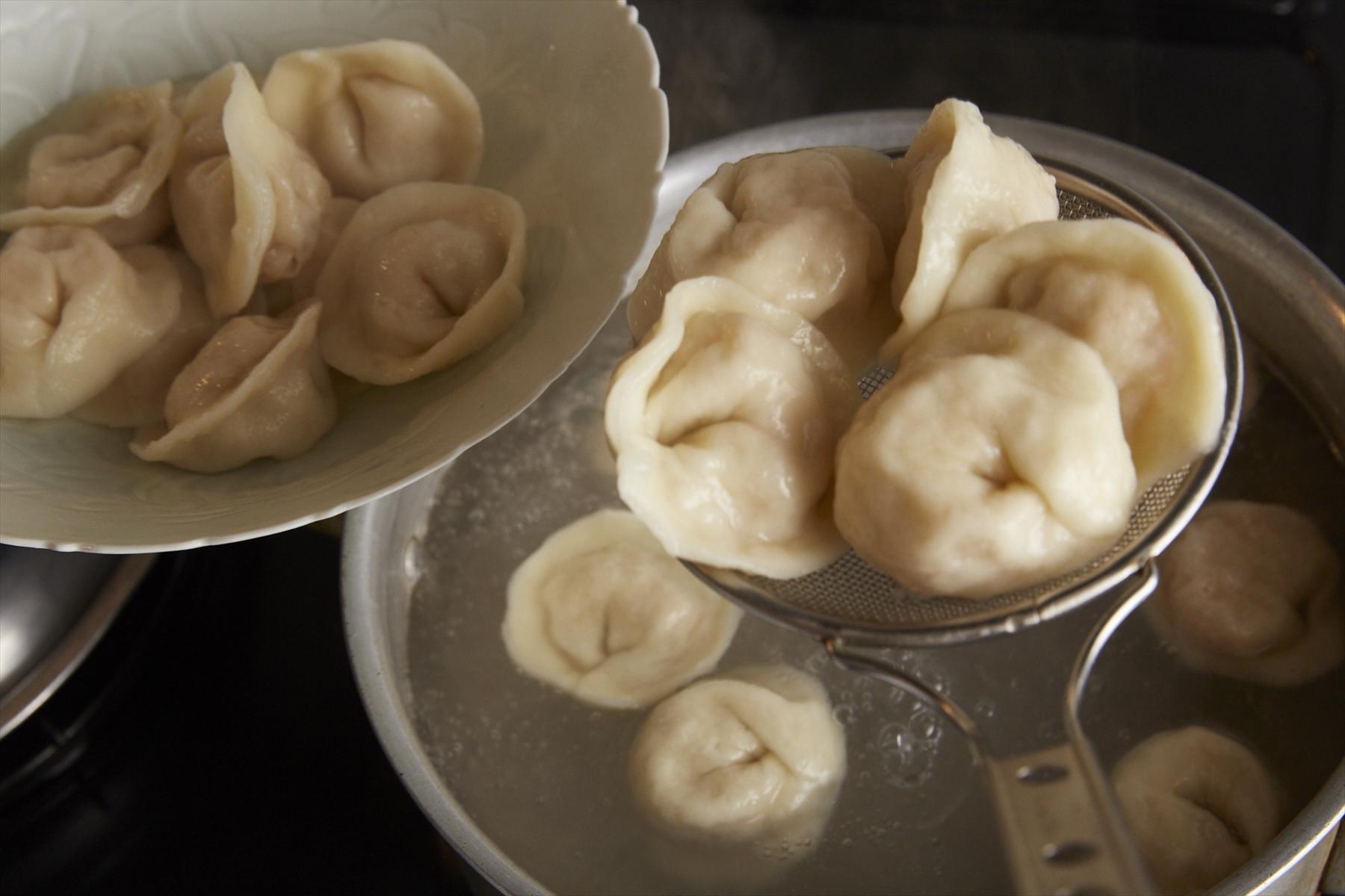 湯からあげて器に盛る