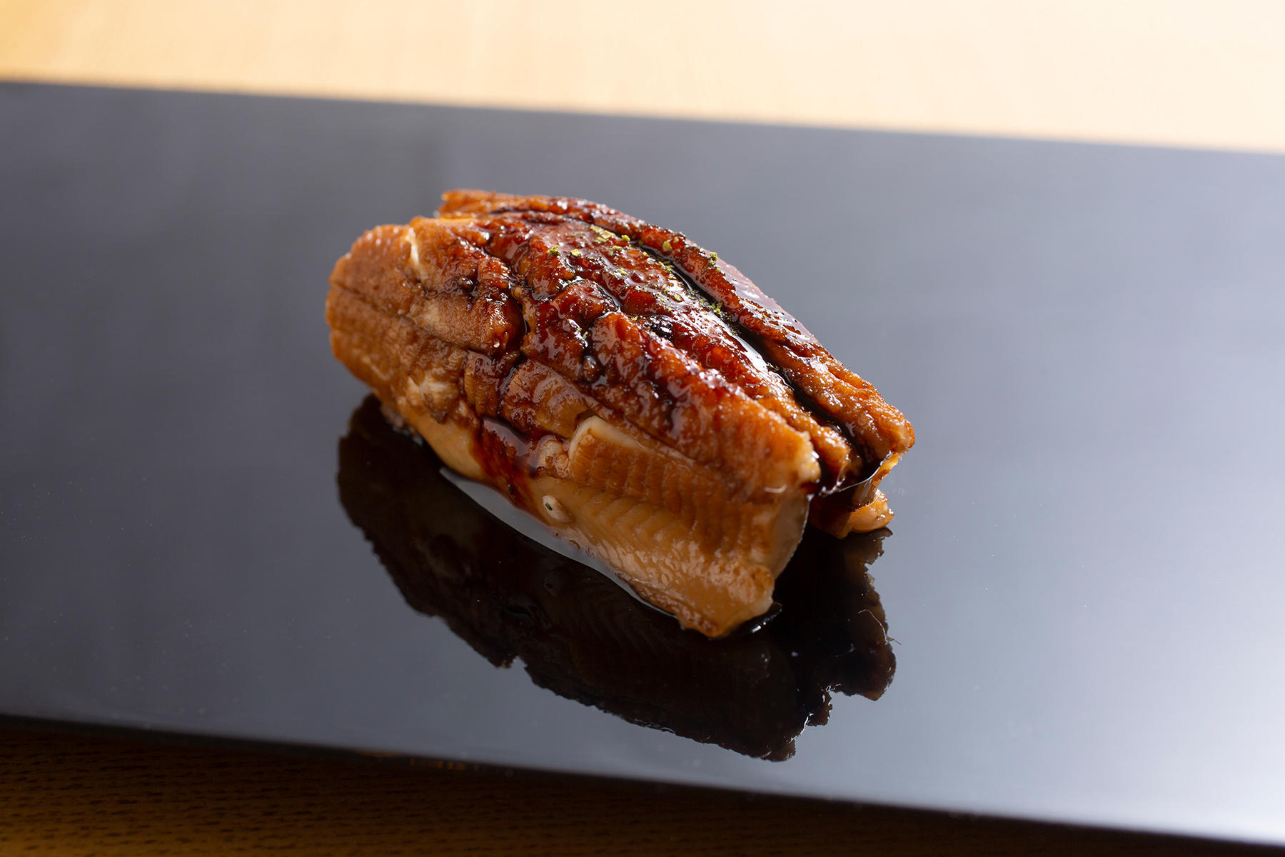 大阪・京橋「鮓きずな」の煮穴子