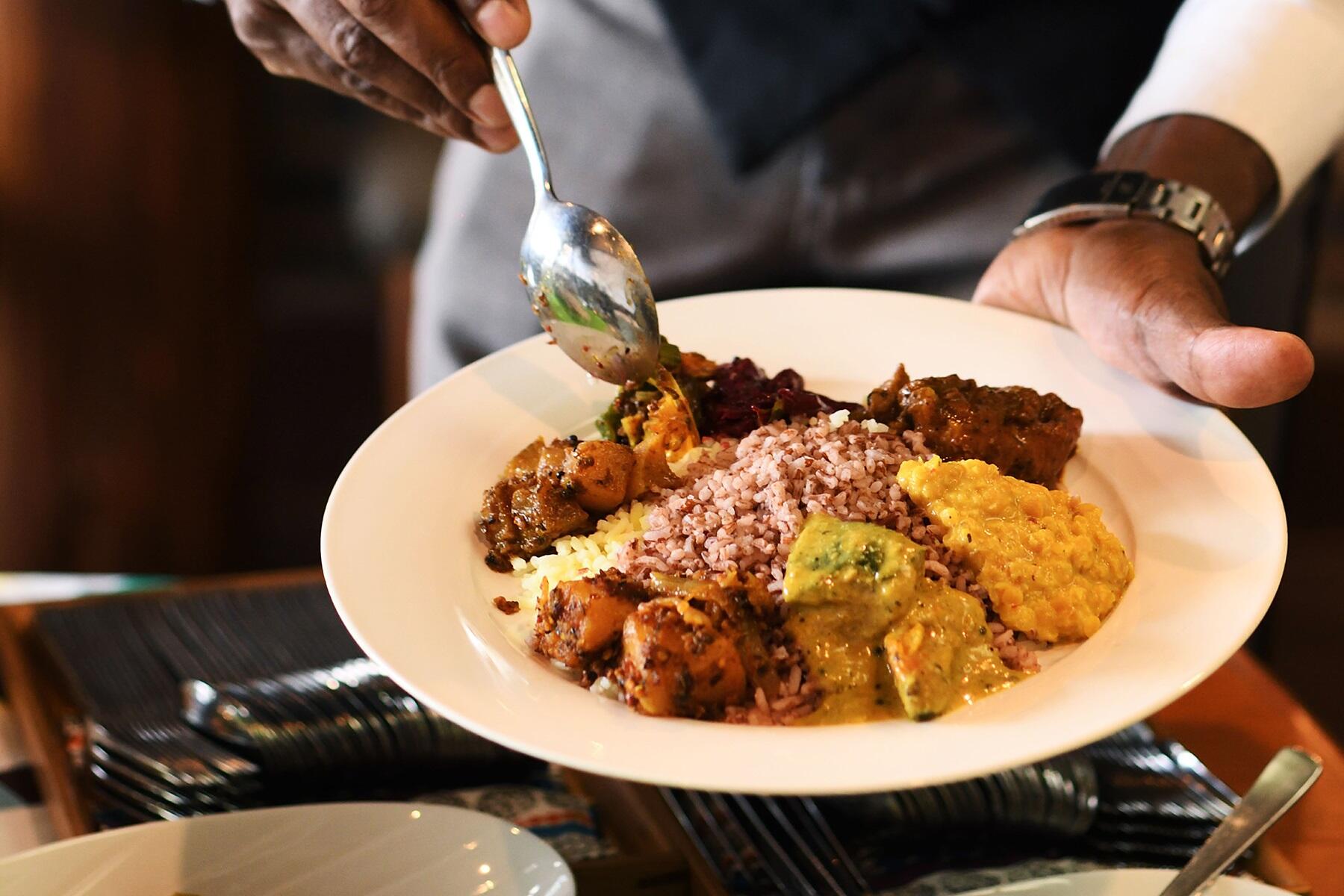 東京・信濃町「バンダラランカ」のスリランカランチプレート