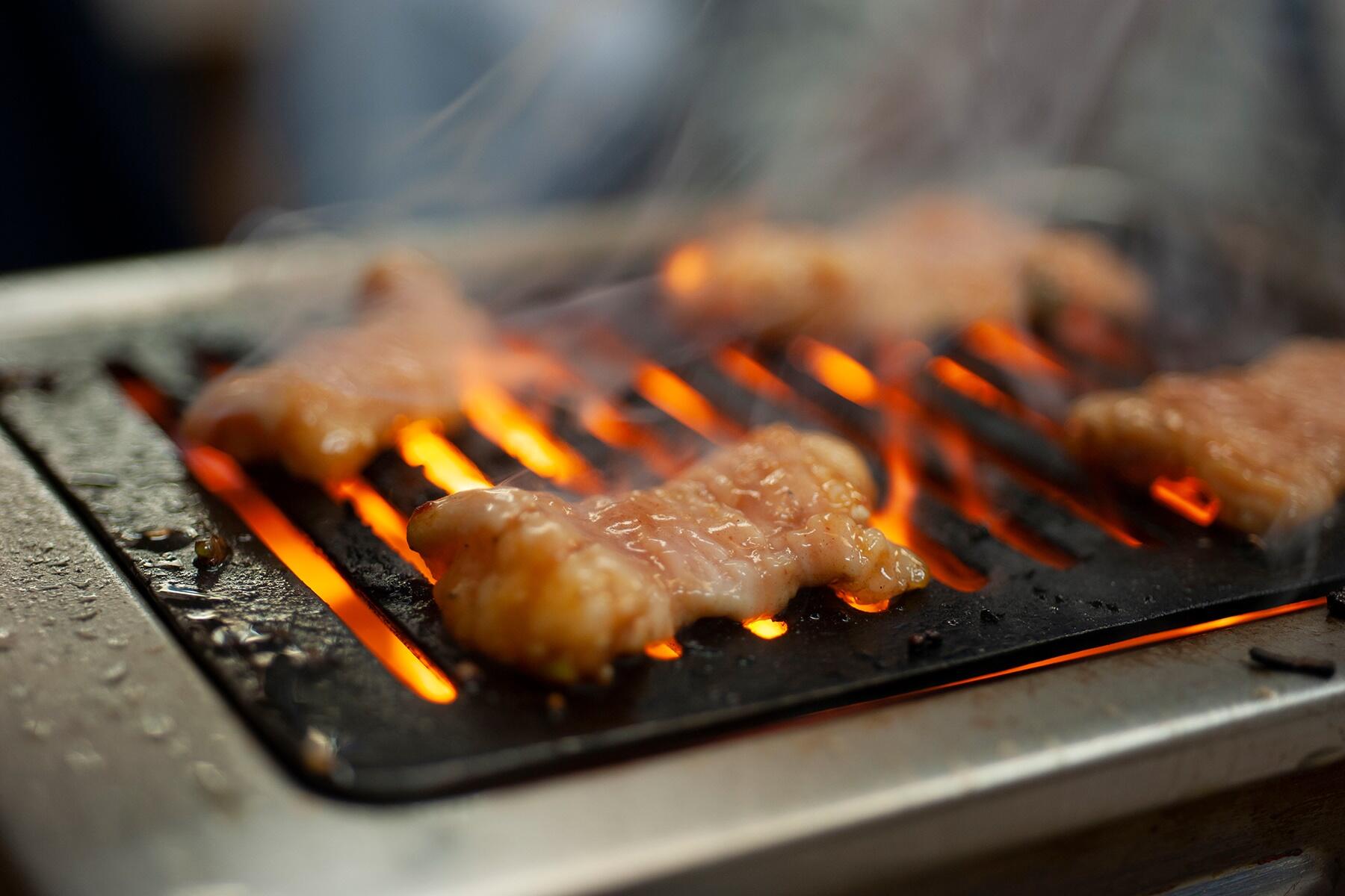 東京・鹿浜「スタミナ苑」の焼肉