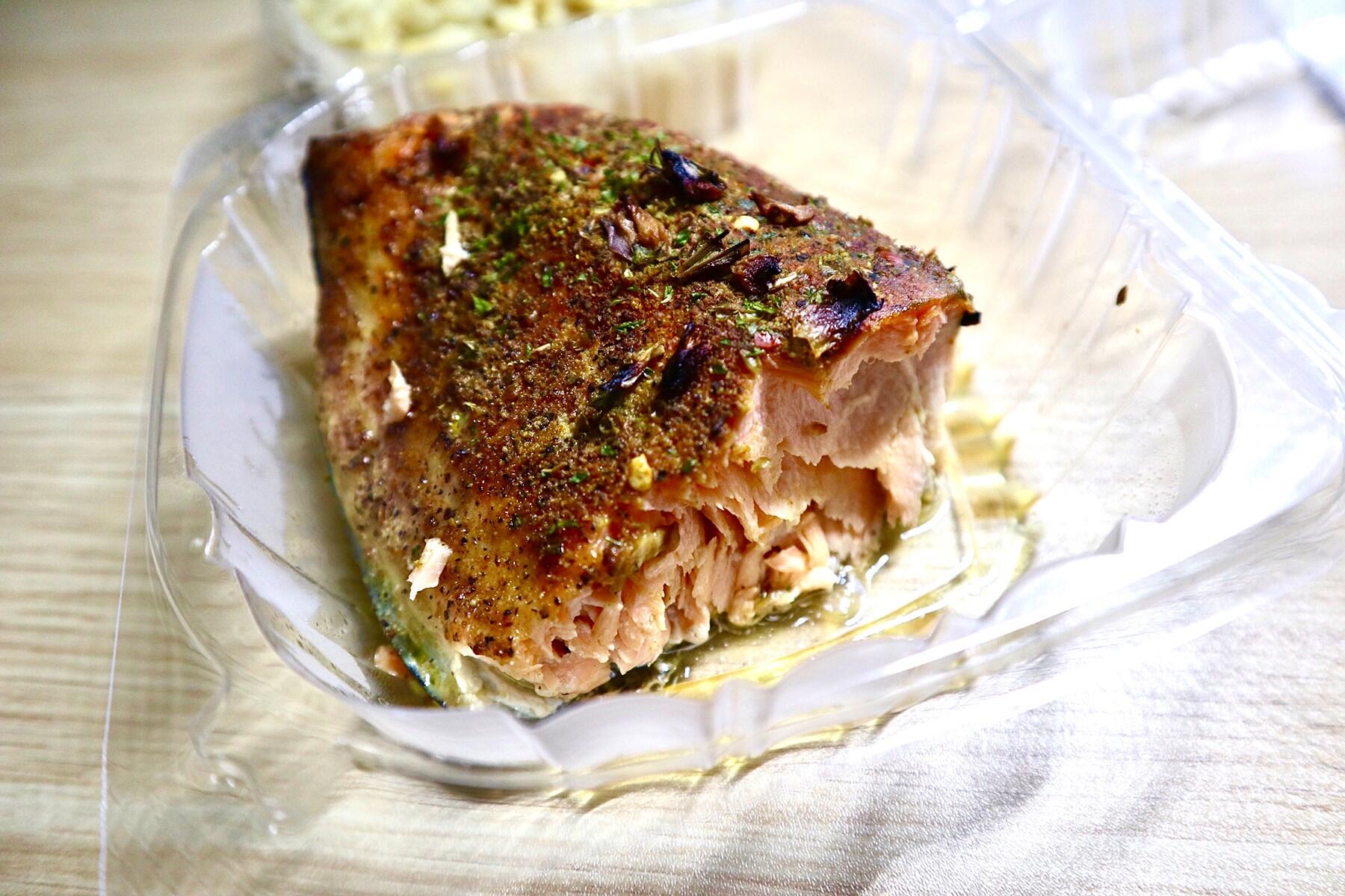 ベイクドサーモン