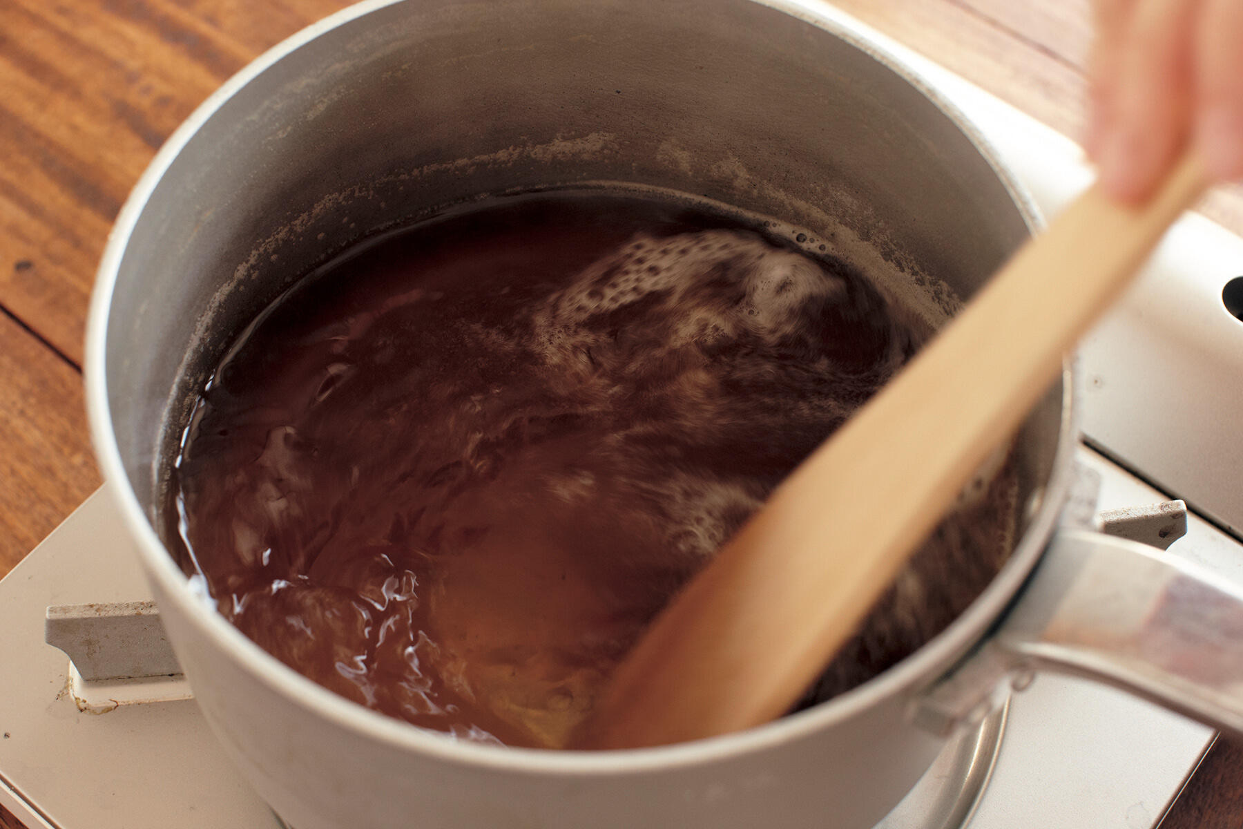 きび砂糖を加える