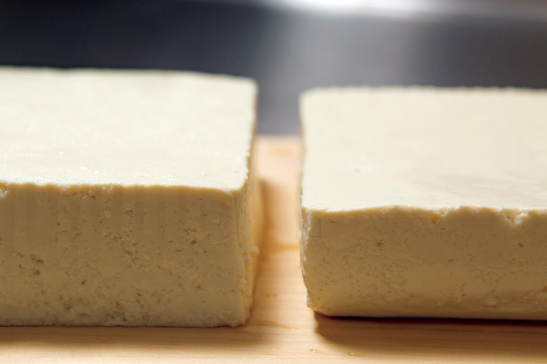 豆腐の水をきる