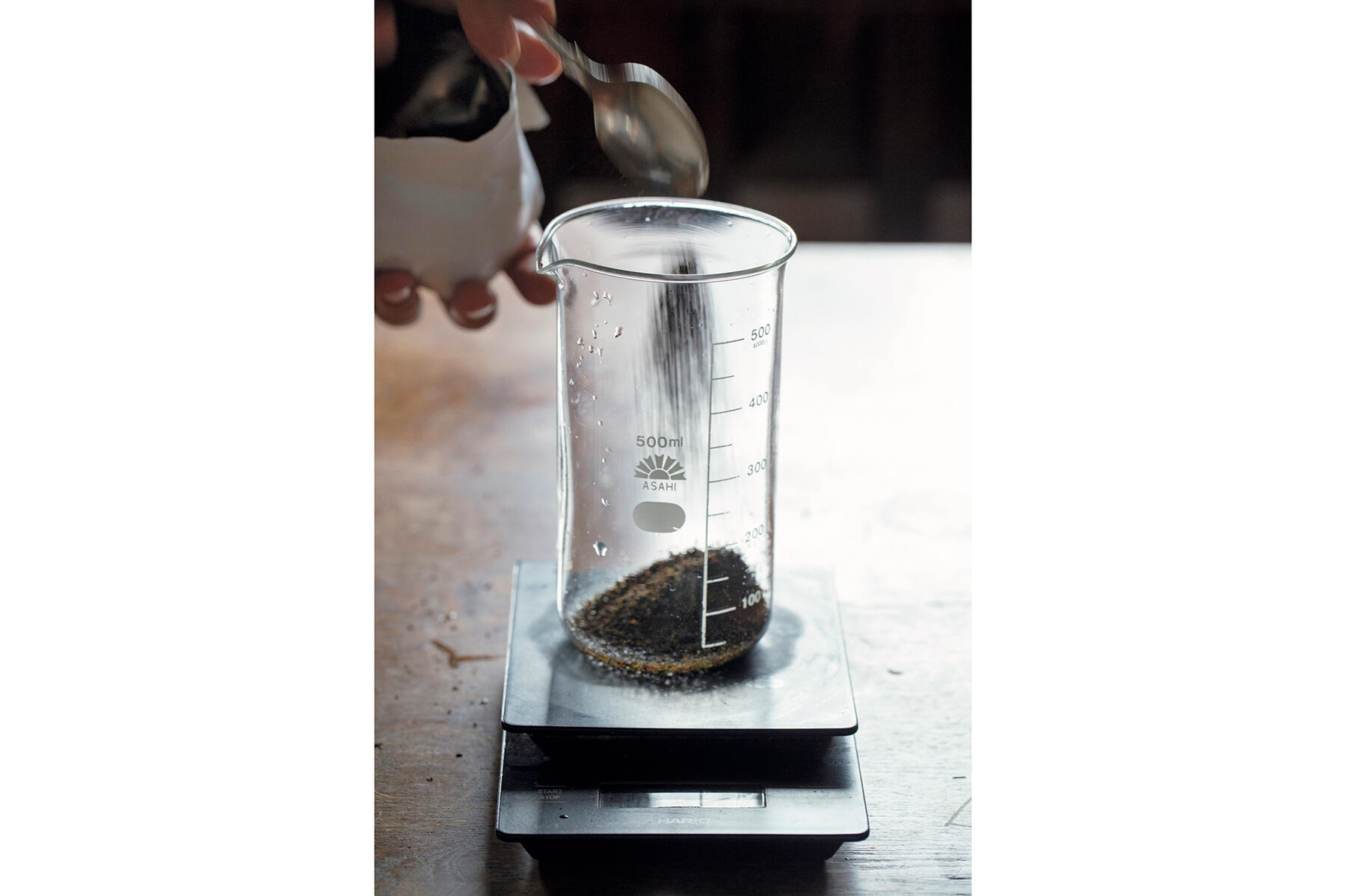 茶葉の量を決める