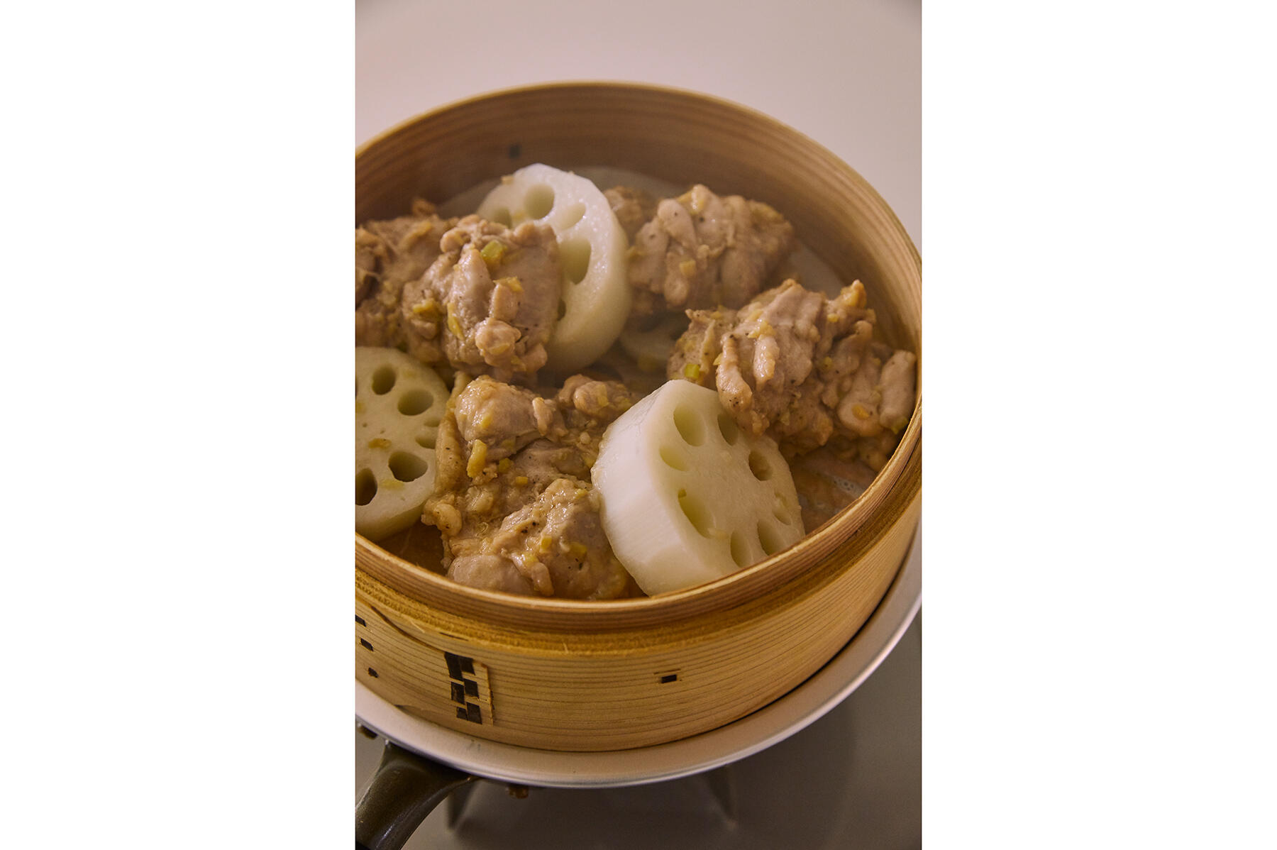 鶏肉れんこん蒸し