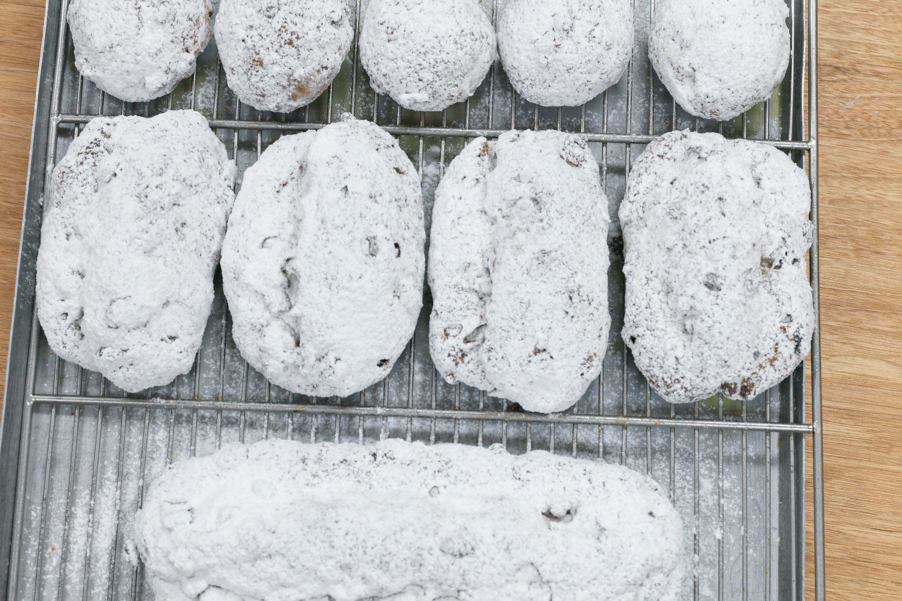 「リリエンベルグ」のシュトーレン