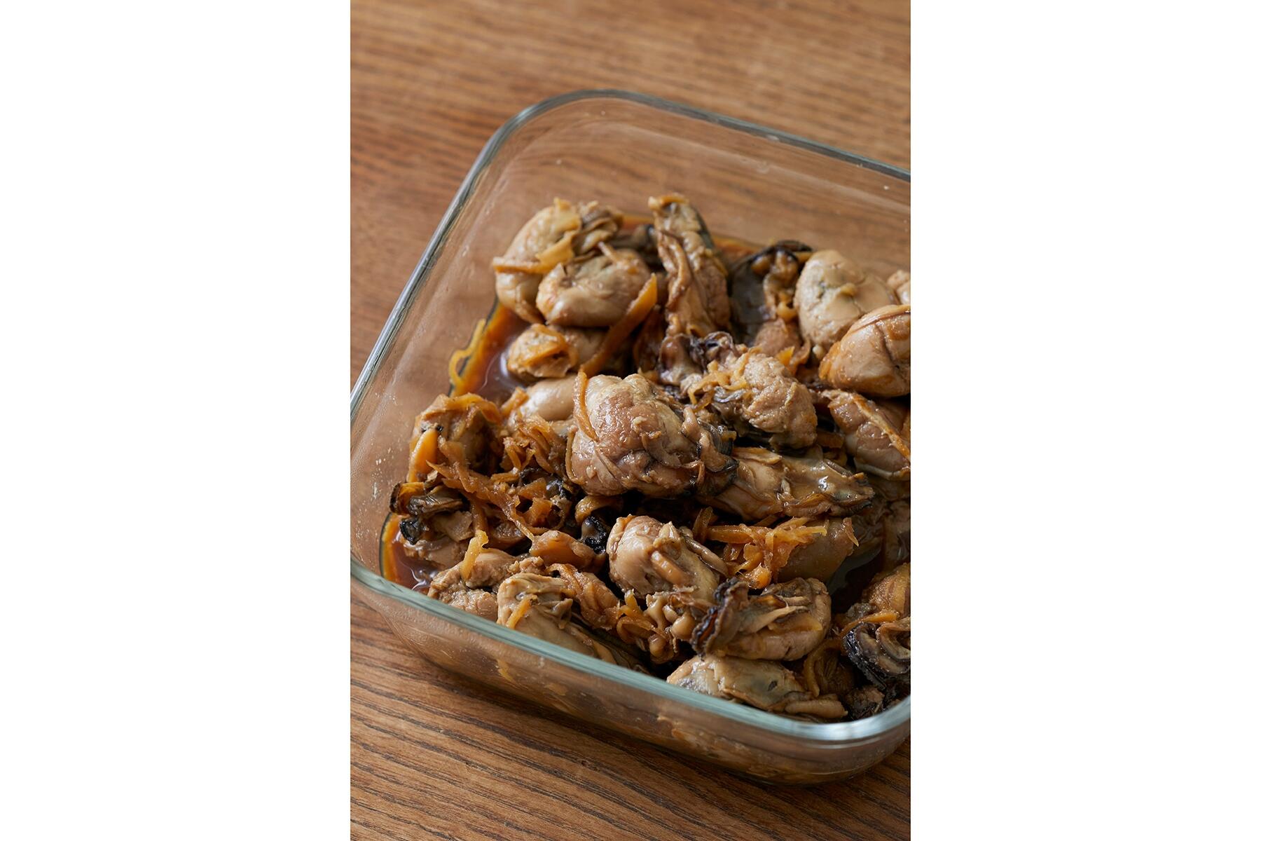 牡蠣の生姜煮をつくる