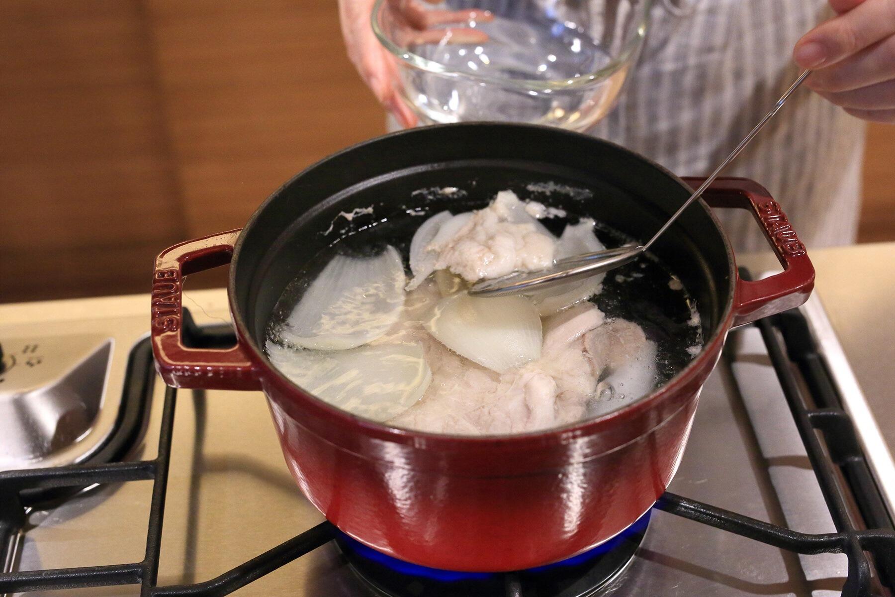 大原流チキンスープをつくる