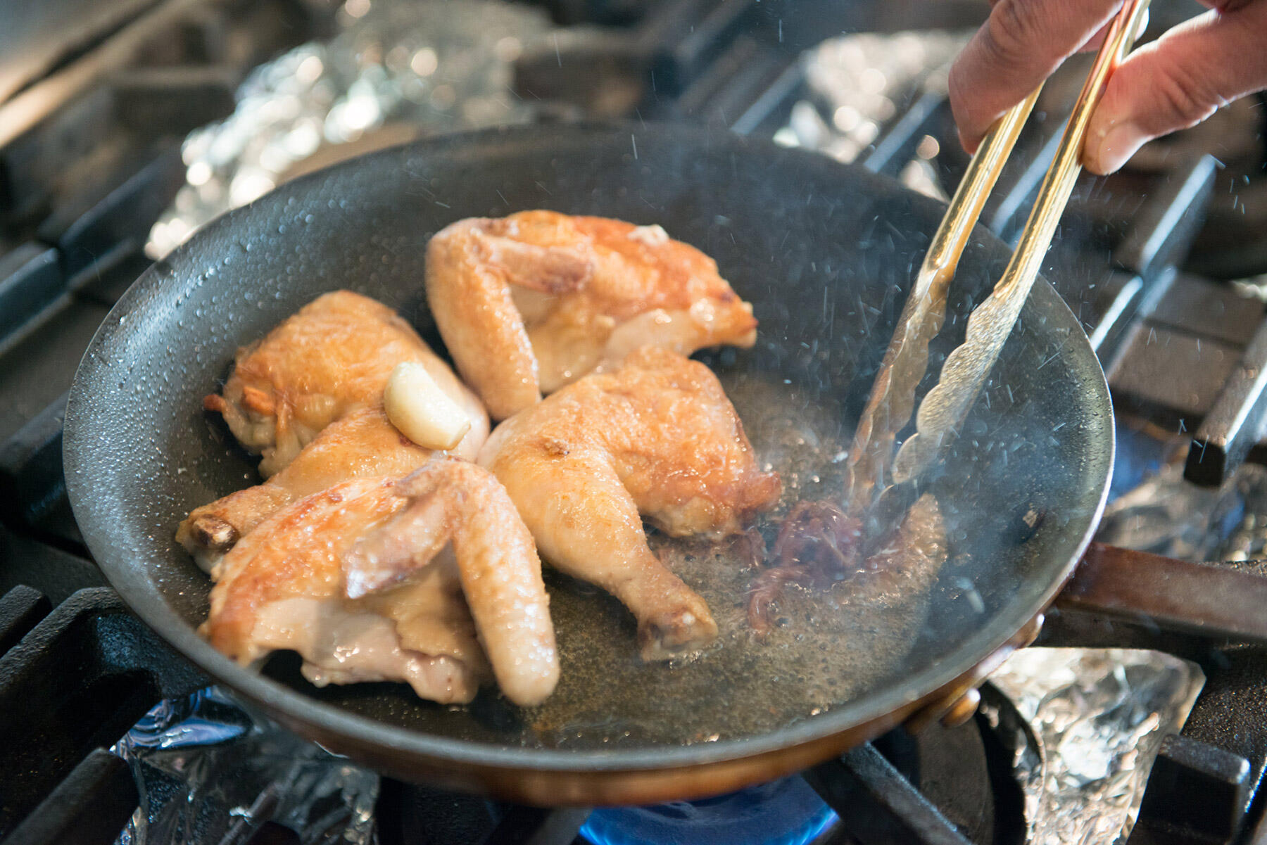 アンチョビを加える