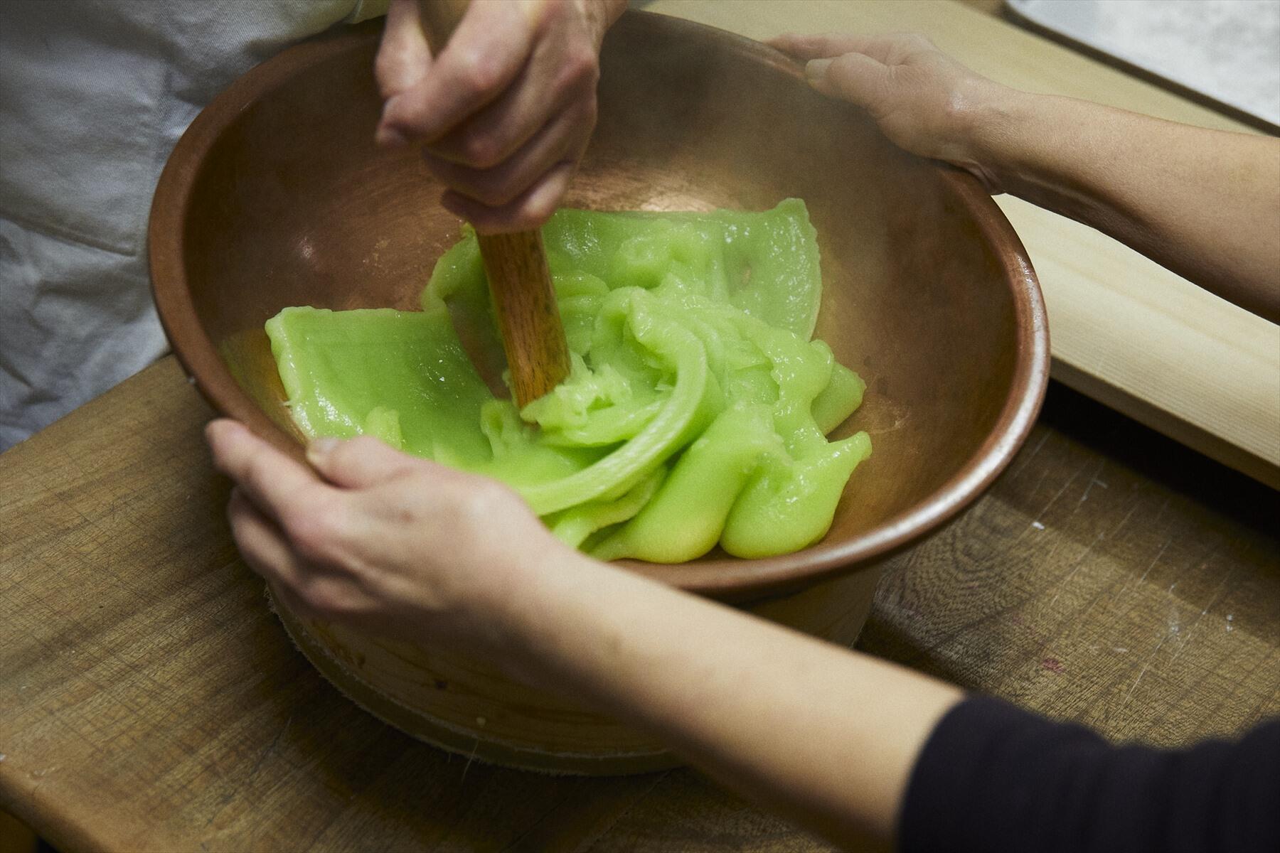 もち生地づくり