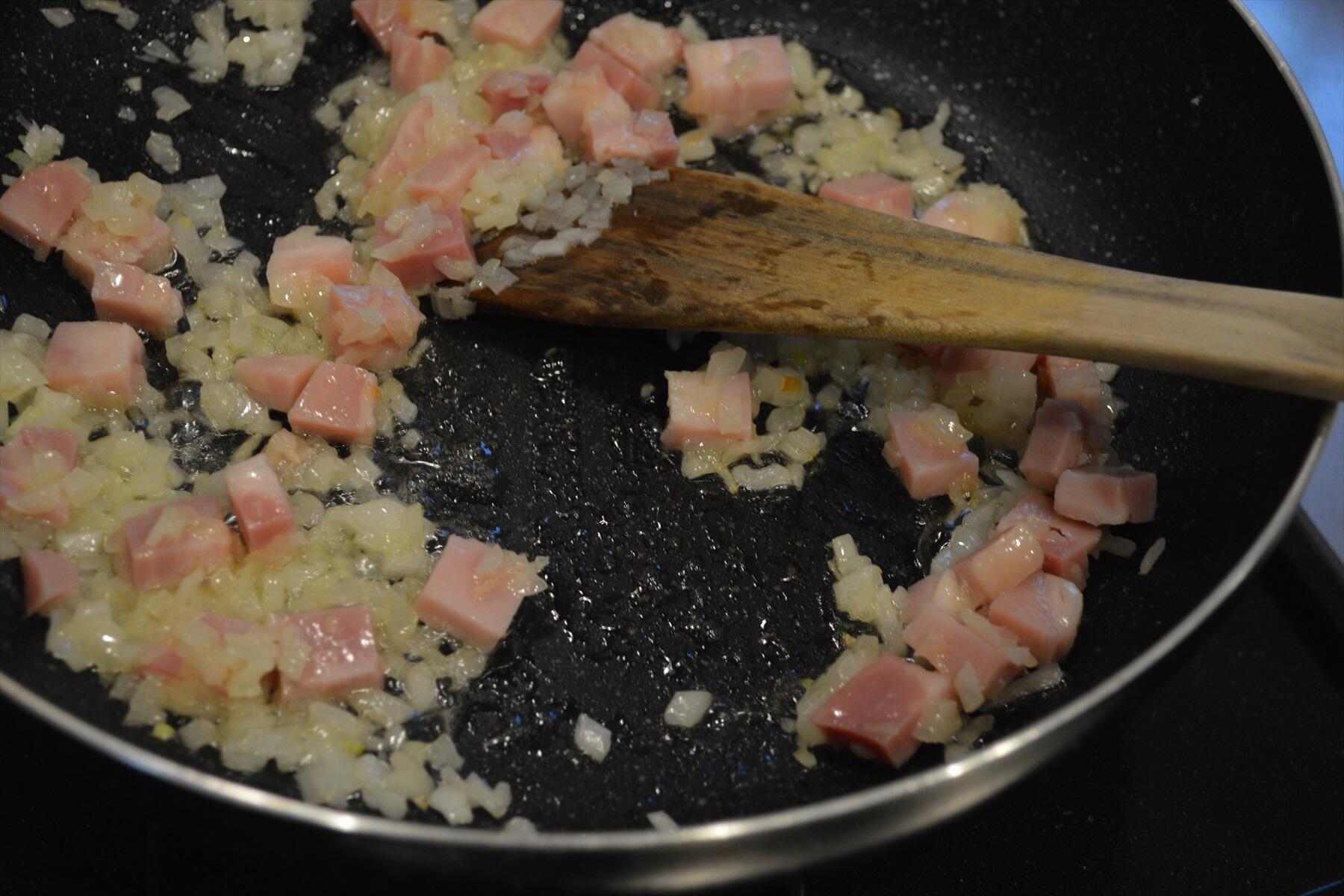 オムライス作り