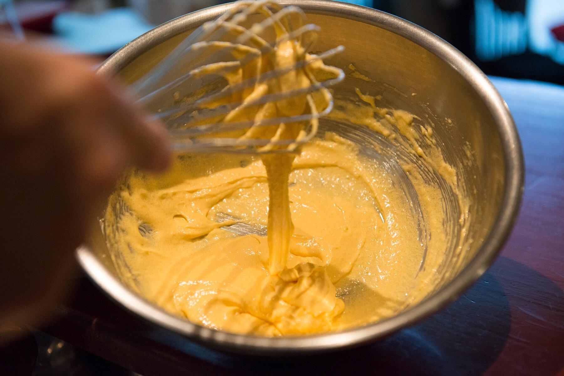 バターを加える