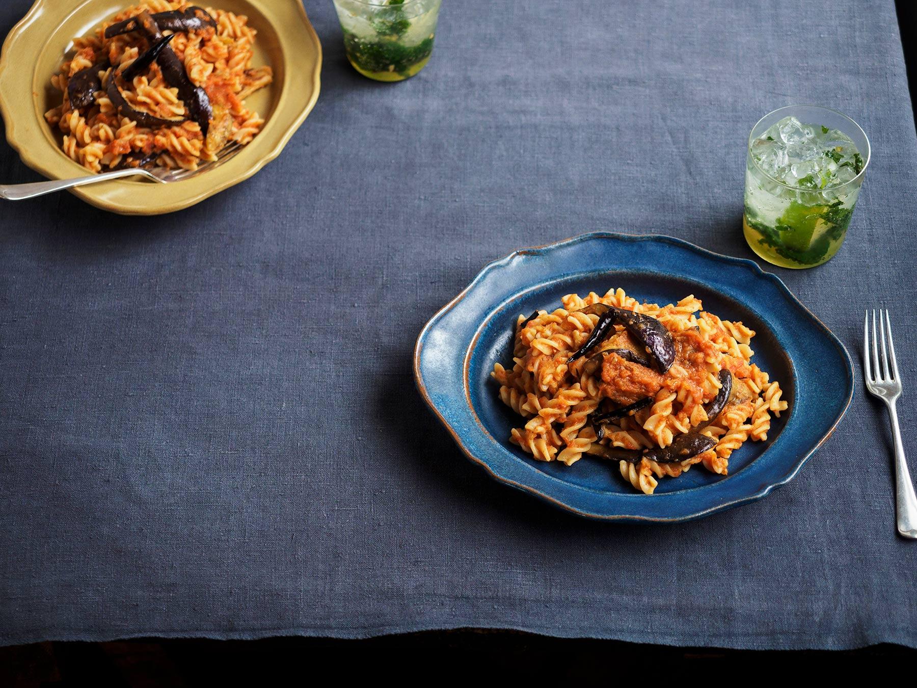 じっくり旨味を引き出した“トマトとなすのアラビアータ”