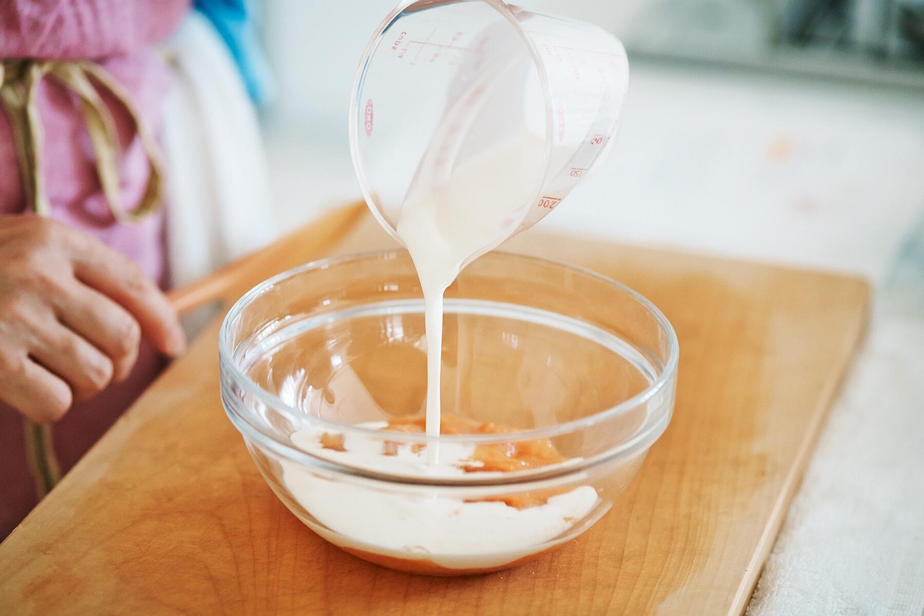 ソースをつくる