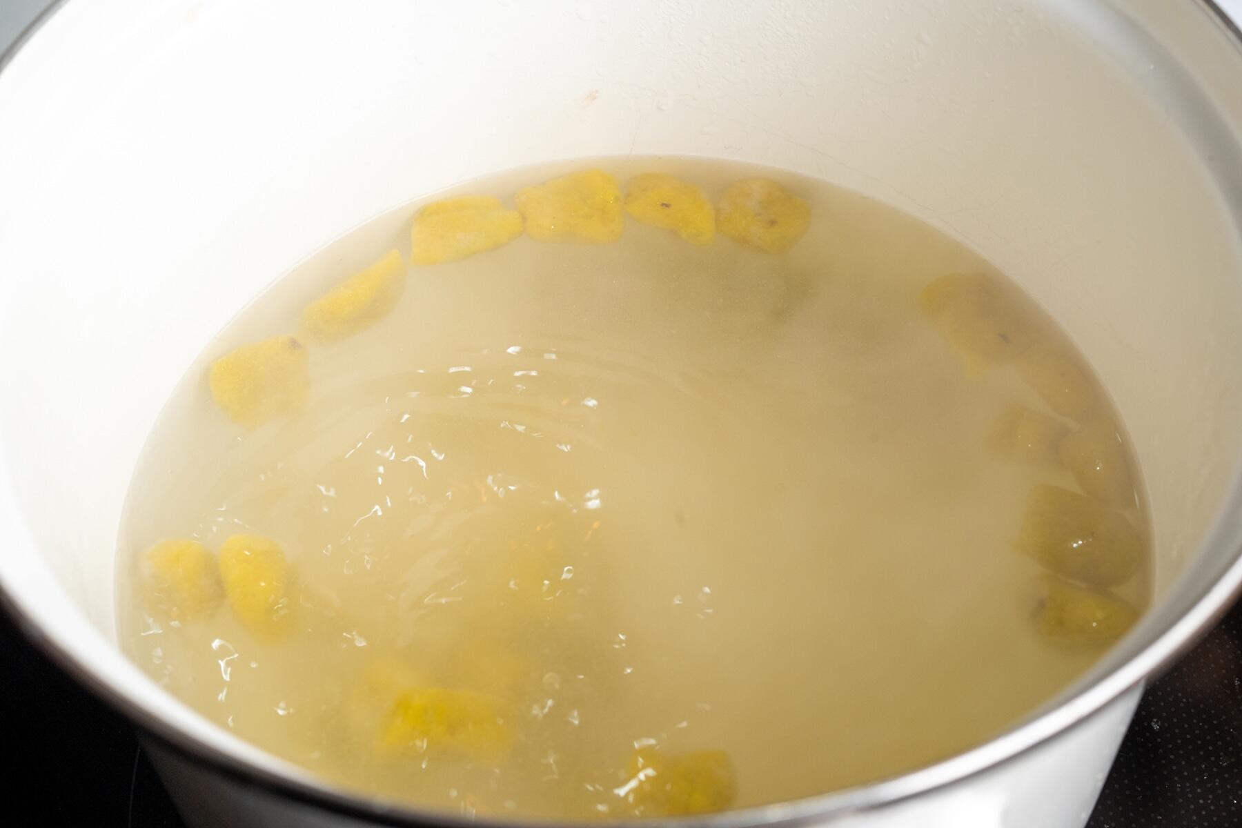 ニョッキをゆでる